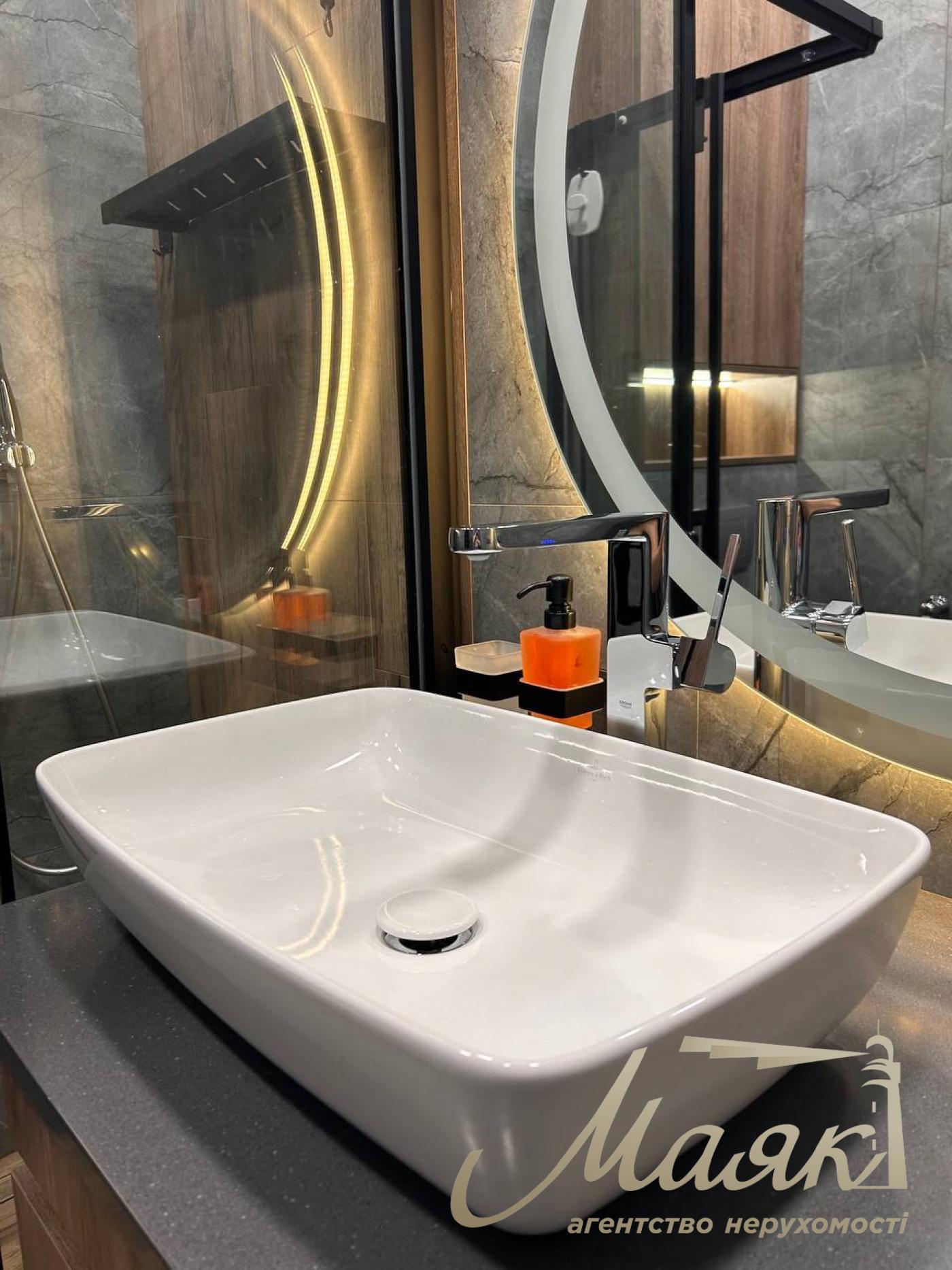 For sale 3-bedroom apartment with terrace in LCD "Italian Quarter" Obolonsky district