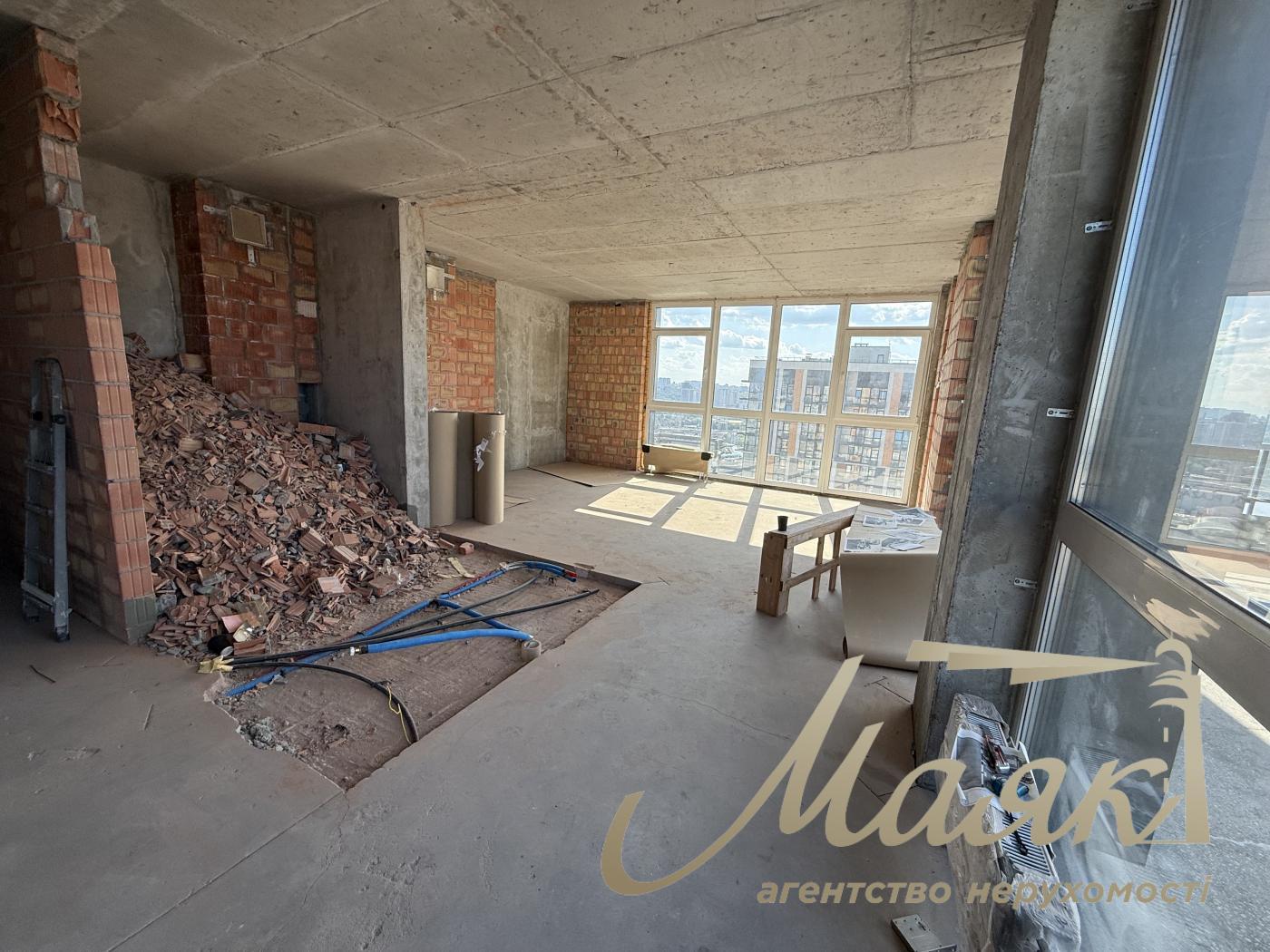 Французький квартал 2 унікальна квартира з терасою унікальна квартира з терасою