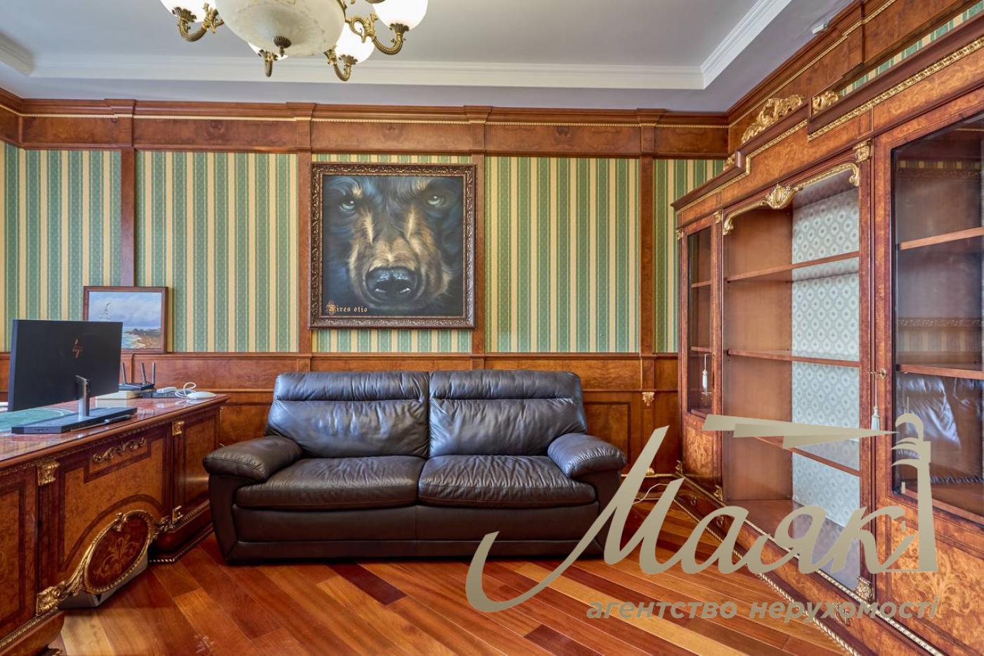 Оренда 4 кімнатної квартири, 163 м, Жилянська 30а, Голосіївський район