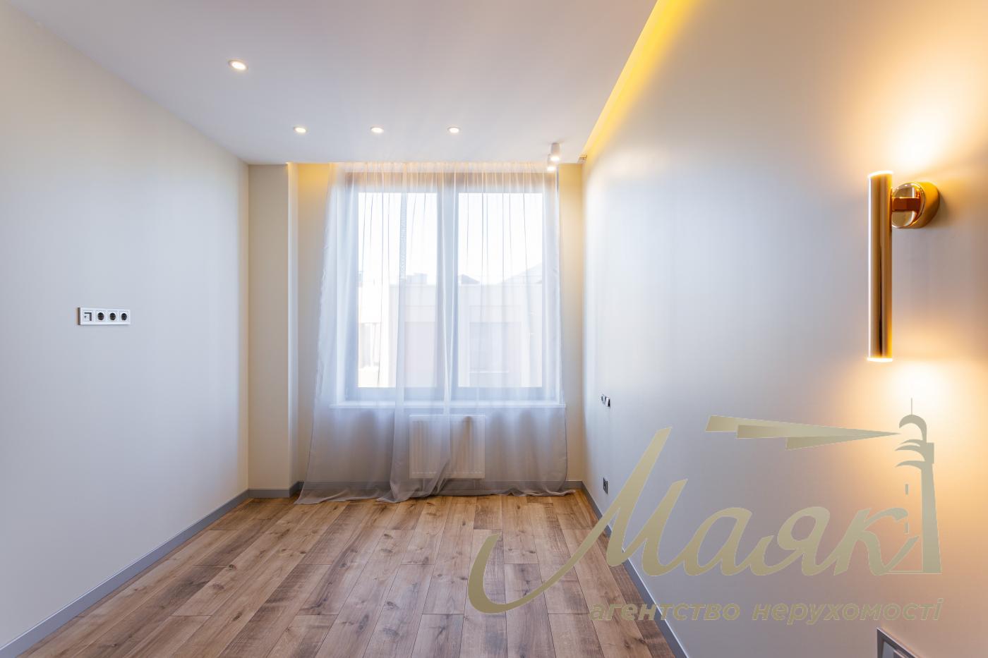 Продаж 3х-кімнатної квартири 86 м2 в ЖК "ЖК RESIDENT Concept House" Володимирська 86а, Київ