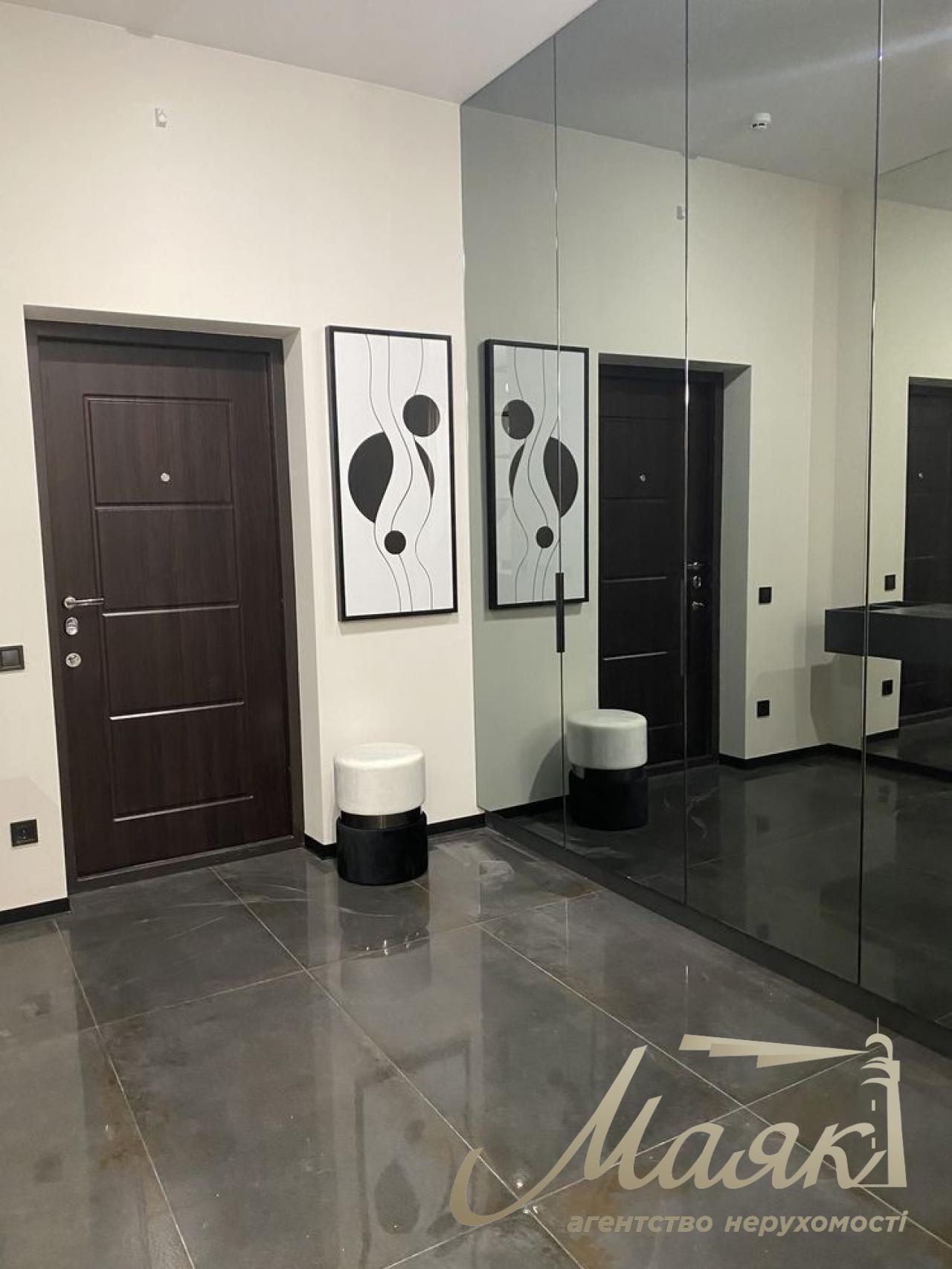 Sale of designer apartment residential complex 52 Zhemchuzhina