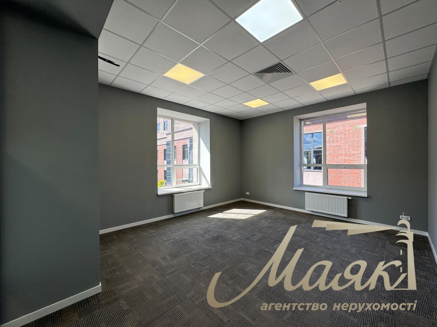 Аренда офиса 353 м2 в БЦ "B" класса, Дорогожичи, большая парковка