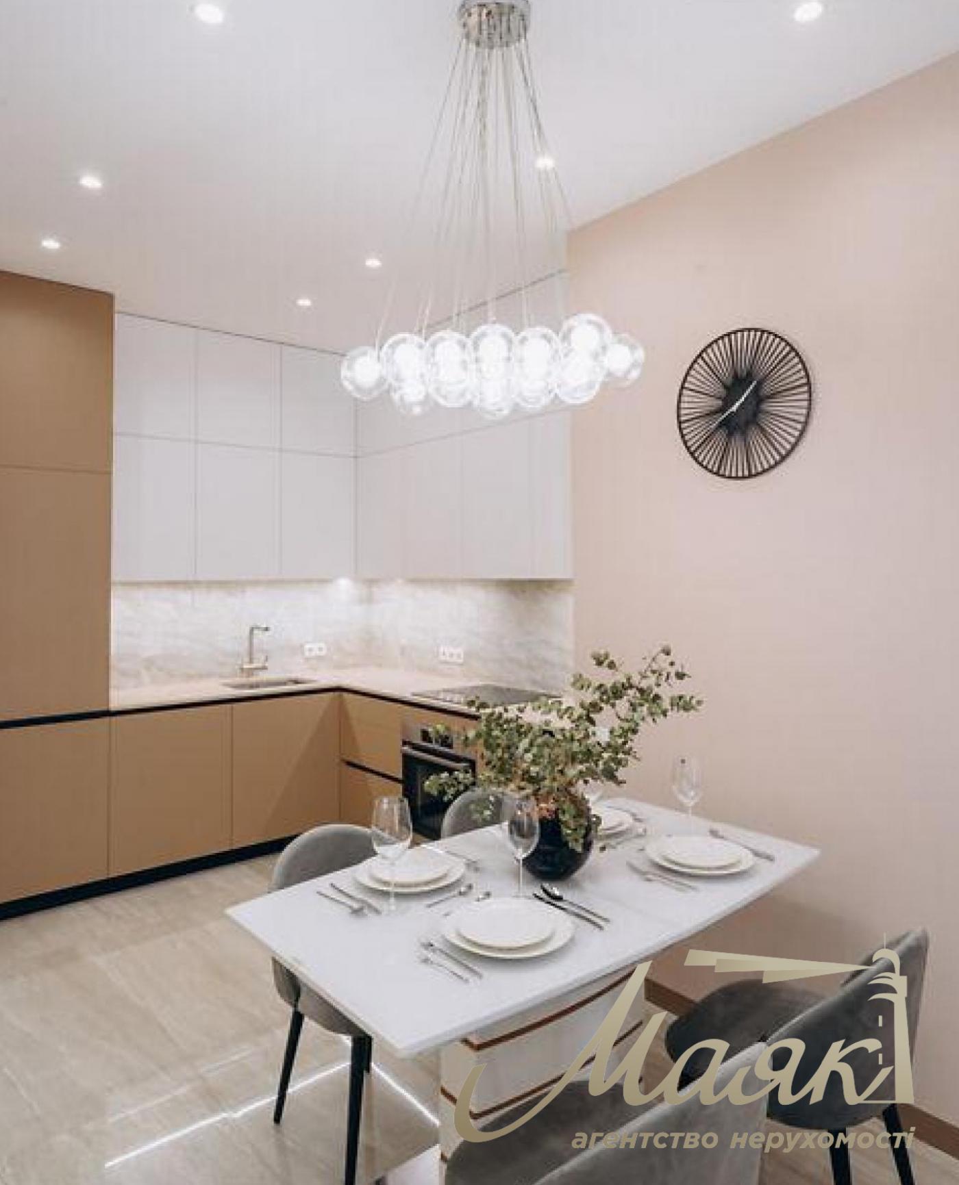 Продаж 2х-кімнатної квартири 85м2 в ЖК Новопечерські липки, Драгомирова 15Б, Печерськ, Київ