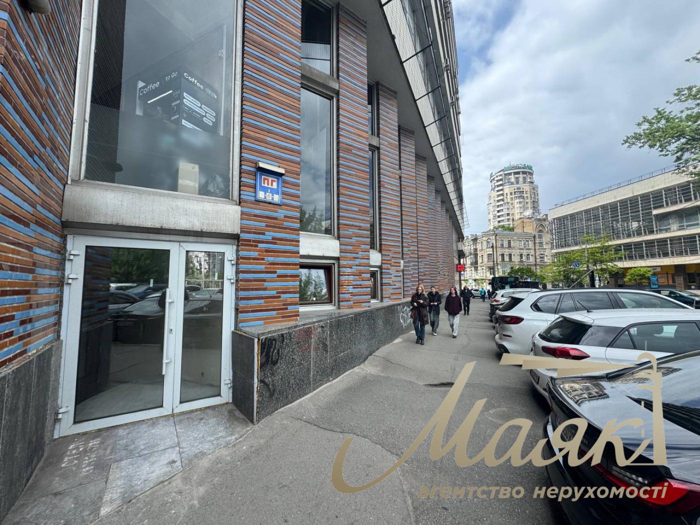 Оренда  Торгівельна площа  вул. Сечевых Стрельцов, Лукьяновка, Киев