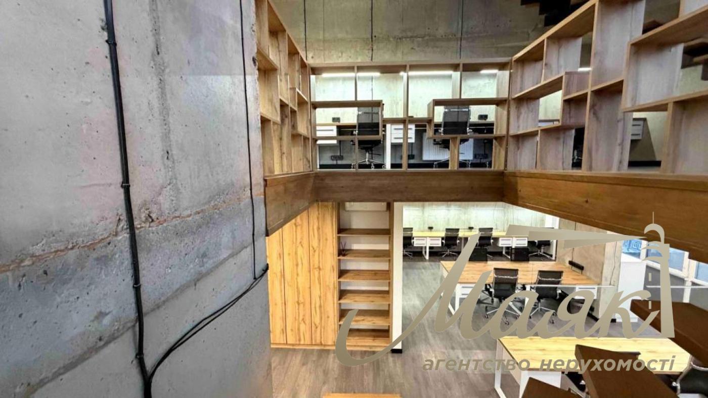 Аренда офиса 160 м.кв. Львовская площадь, Шевченковский р-н