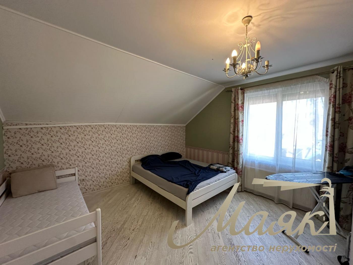 Продаж будинку з ремонтом у лісі Ірпеня. Район Адмірала