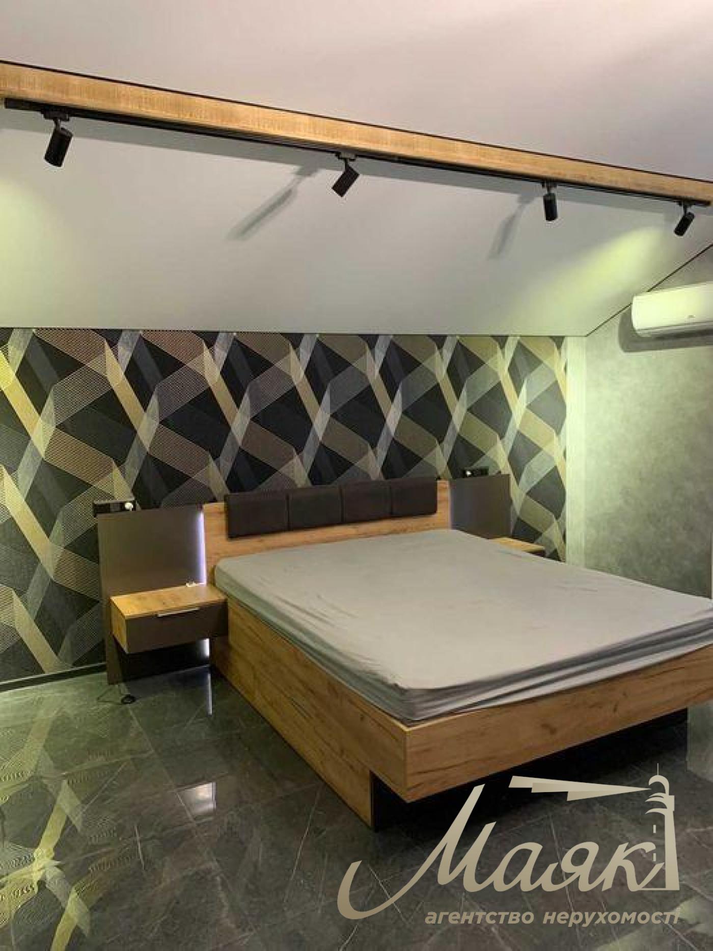 Продаж будинку (200м2) с.Віта-Поштова