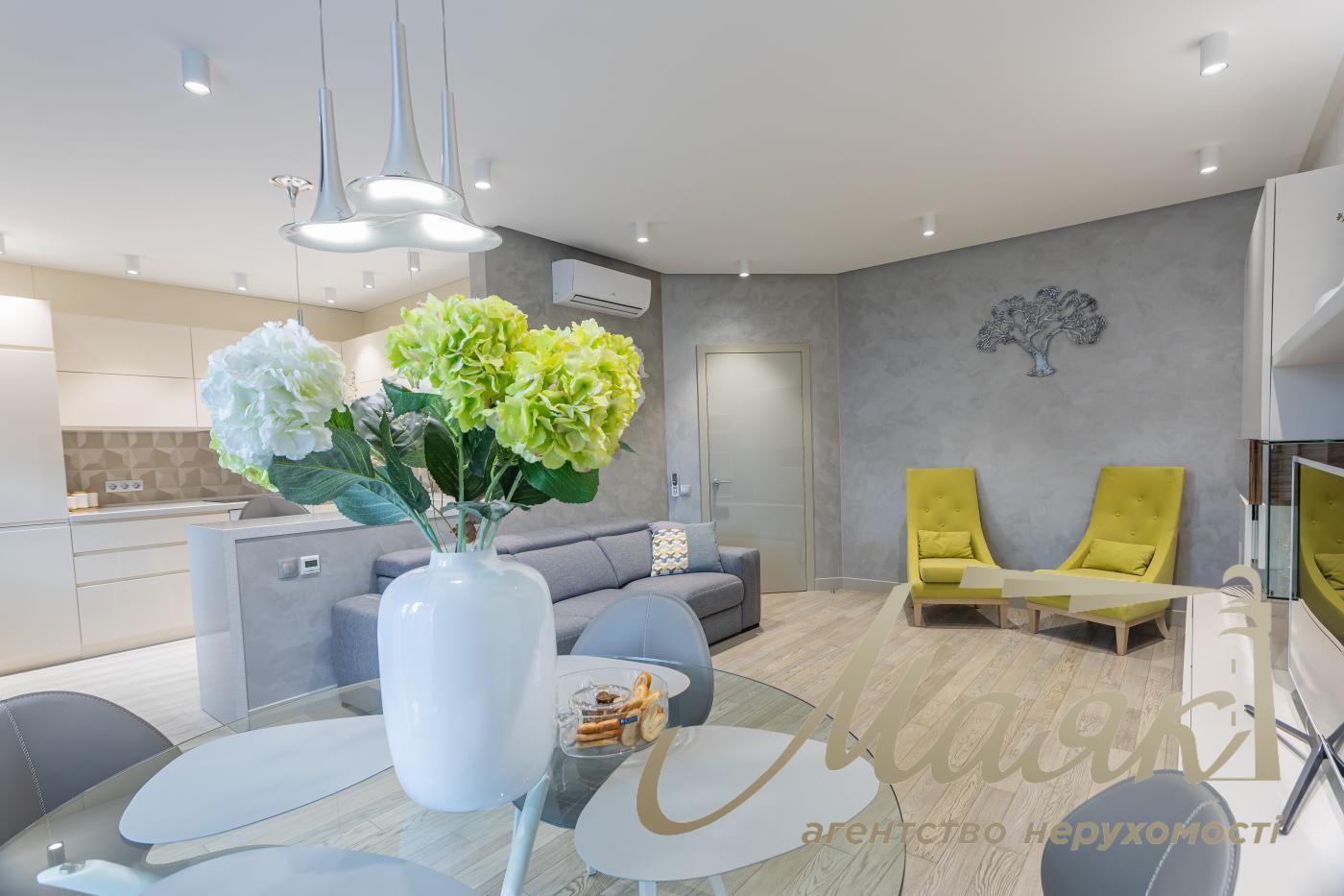 Продаж 3х-кімнатної квартири 108.3м2 вул. Коперника, Шевченківський район, Лук'янівка, Київ