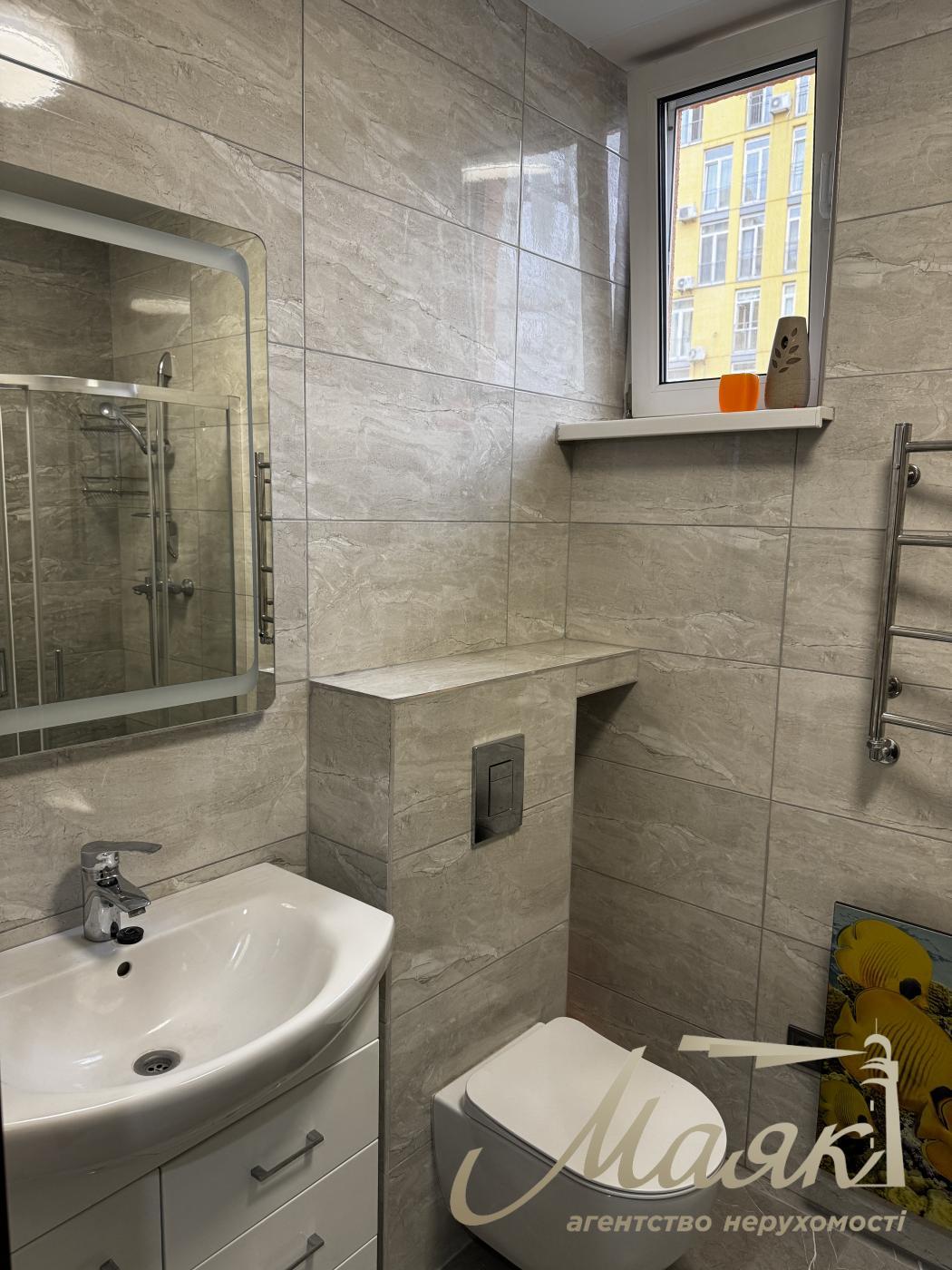 Оренда 2к. квартири в ЖК Комфорт Таун, Регенераторна вул., 4 к1-9