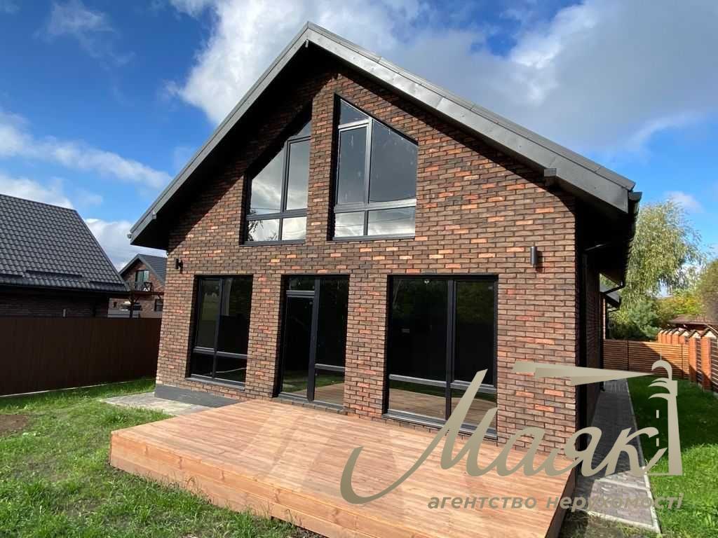 Продаж будинку 120 кв.м без ремонту, 4 сотки в с. Хотів