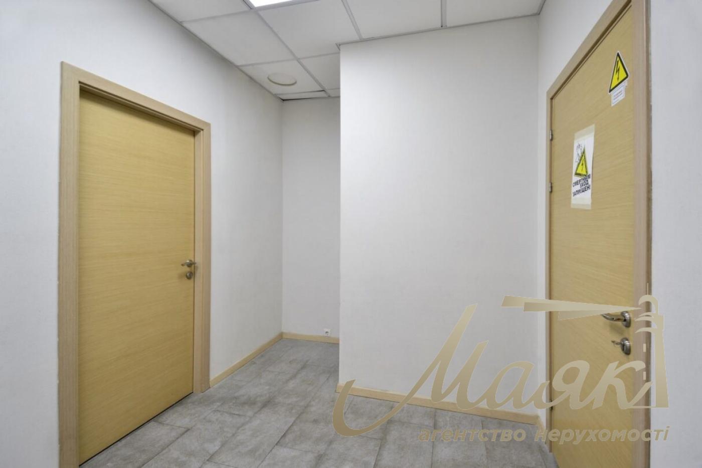 Оренда офісу 330 м2, вул. Антоновича Володимира (Горького) 172, БЦ- "Палладіум Сіті", Голосіївський р-н, Київ