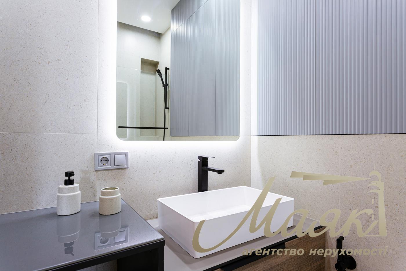 Продаж 3х-кімнатної квартири 86 м2 в ЖК "ЖК RESIDENT Concept House" Володимирська 86а, Київ