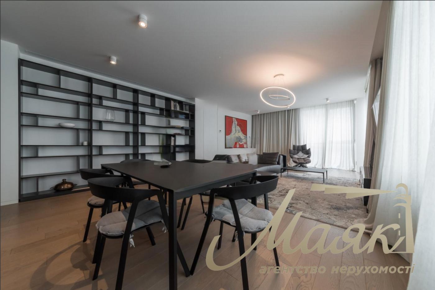 Rent 4-bedroom apartment 200m2 in LCD Novopecherskie Lipki, Andriy Verkhoglyada Street/Dragomirov Street, Pechersk, Kiev