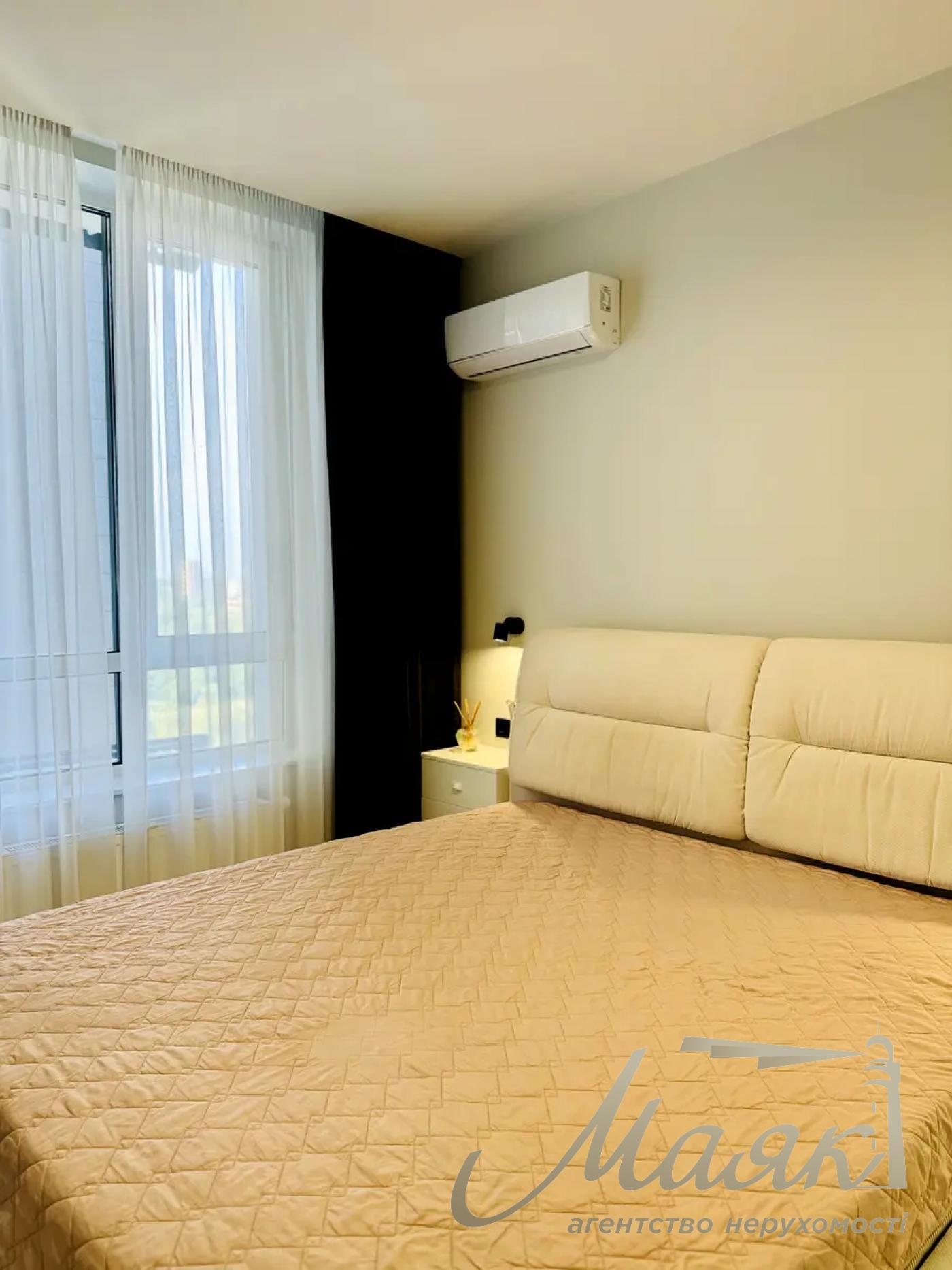 Оренда 1-кімнатної квартири 55м2 ЖК Новопечерська Вежа Михайла Бойчука Звіринець Печерськ