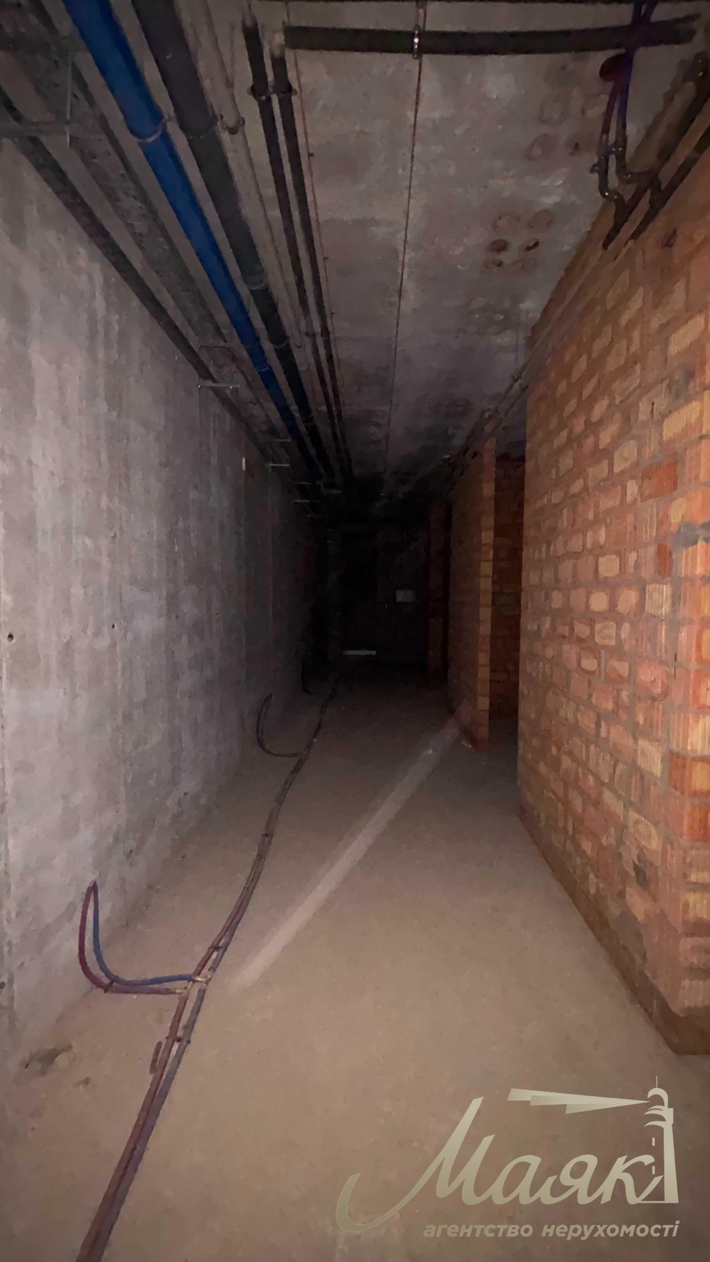 Продаж комерції (цоколь), 158м2, Індустріальний, 27, Солом'янка