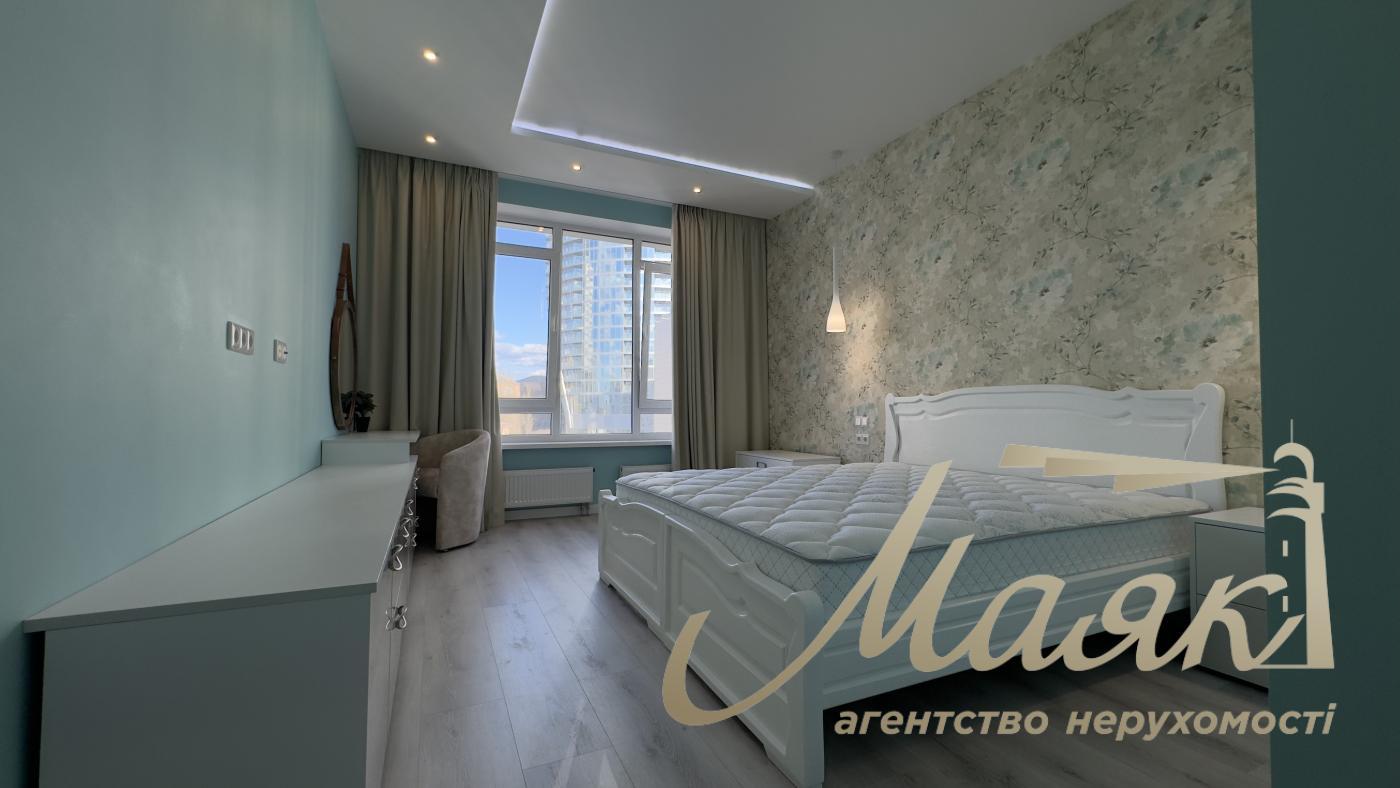 Оренда 2-кімнатної квартири в ЖК Бульвар Фонтанів, 88м², Печерськ, Київ
