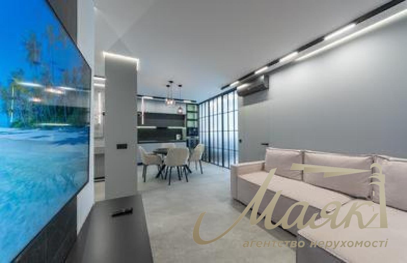 Продаж 3-кімнатної квартири ЖК Новопечерська вежа