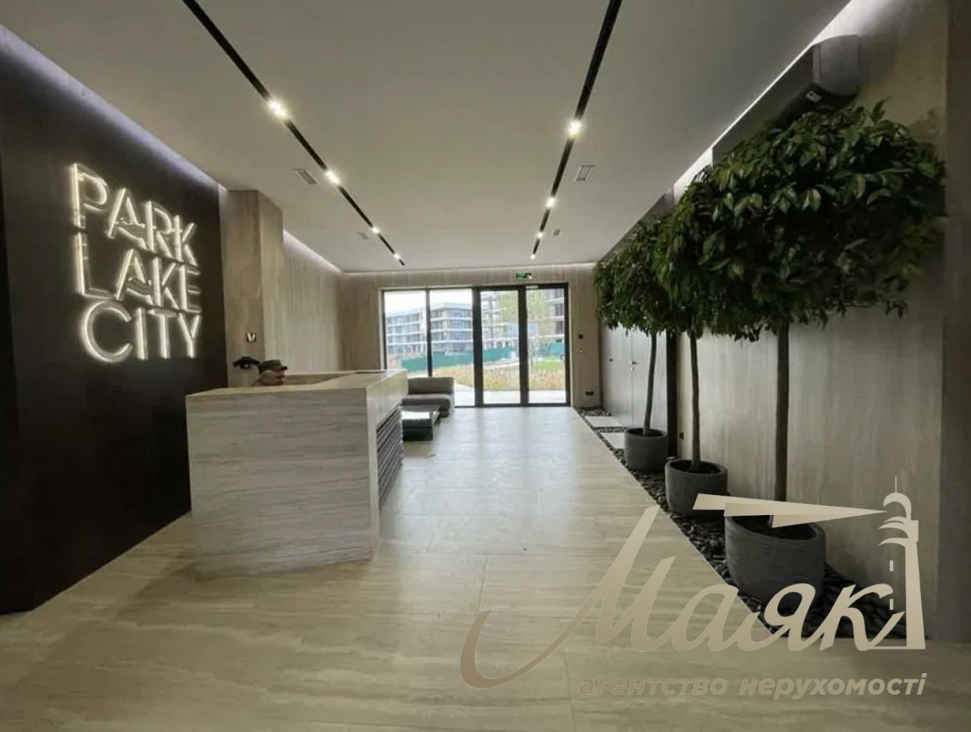 Sale of a 3-room apartment with a view in the Park Lake City residential complex, Podgortsy, Novoobukhovskoye direction.