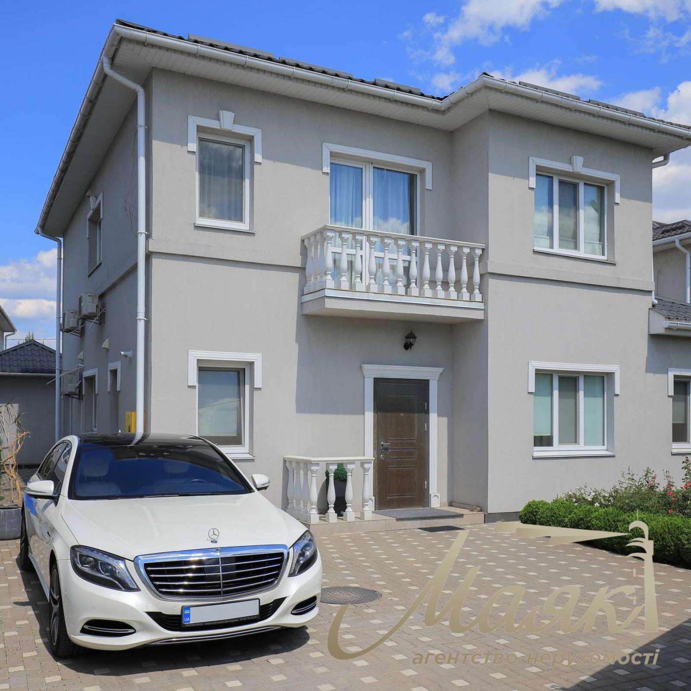 Продаж будинку в с. Гатне, Київська область, одеський напрямок