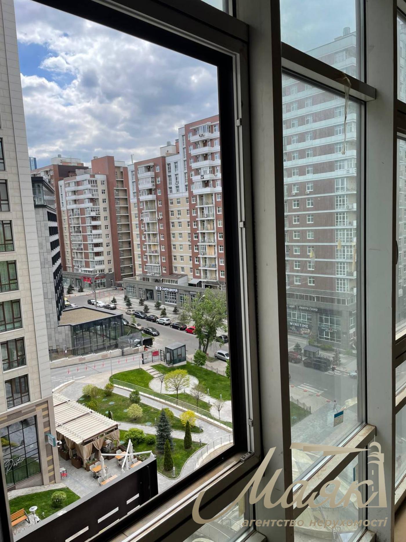 Продаж 4к кімнатної квартири в ЖК Бульвар фонтанів