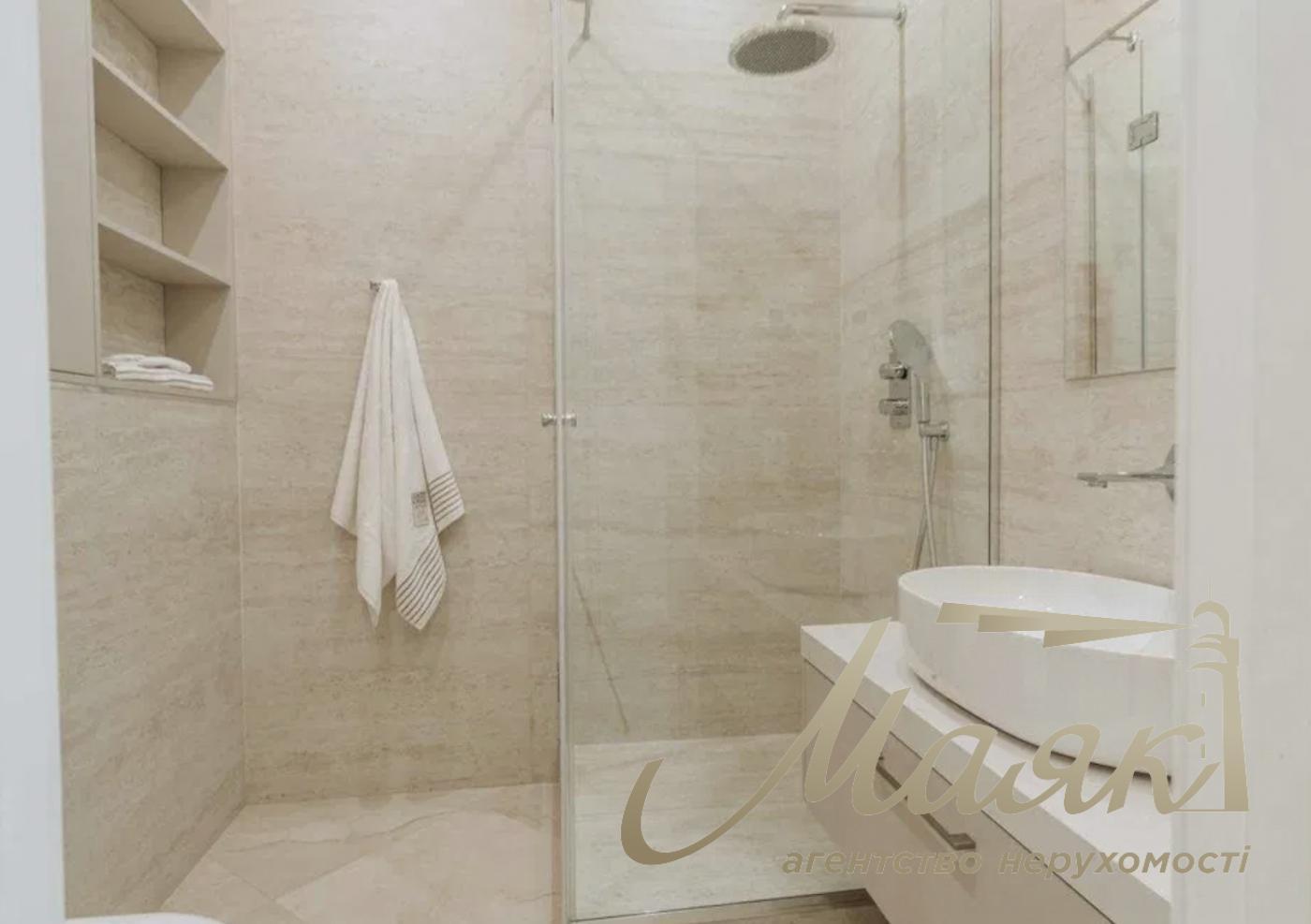 Продаж 3-кімнатної квартири 118м2 в ЖК "Новопечерські Липки", Драгомирова/Верхогляда 15Б, Печерський район