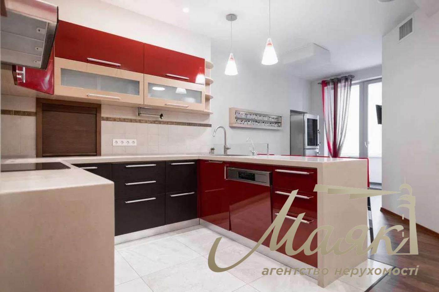 Продаж 4к-квартири 195 м2 вул. Панаса Мирного, 17 Печерський район