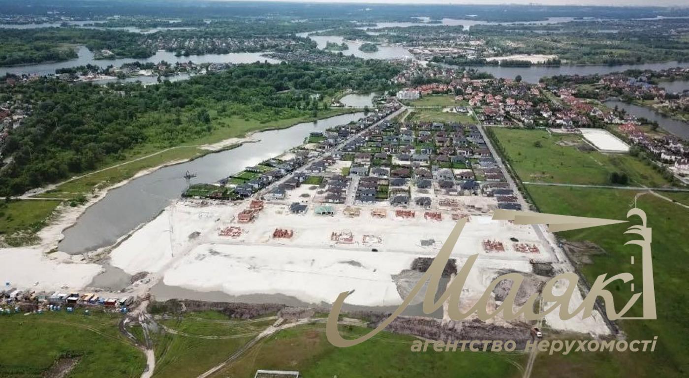 Sale of land for construction in the Vishenki-Zolochi area.