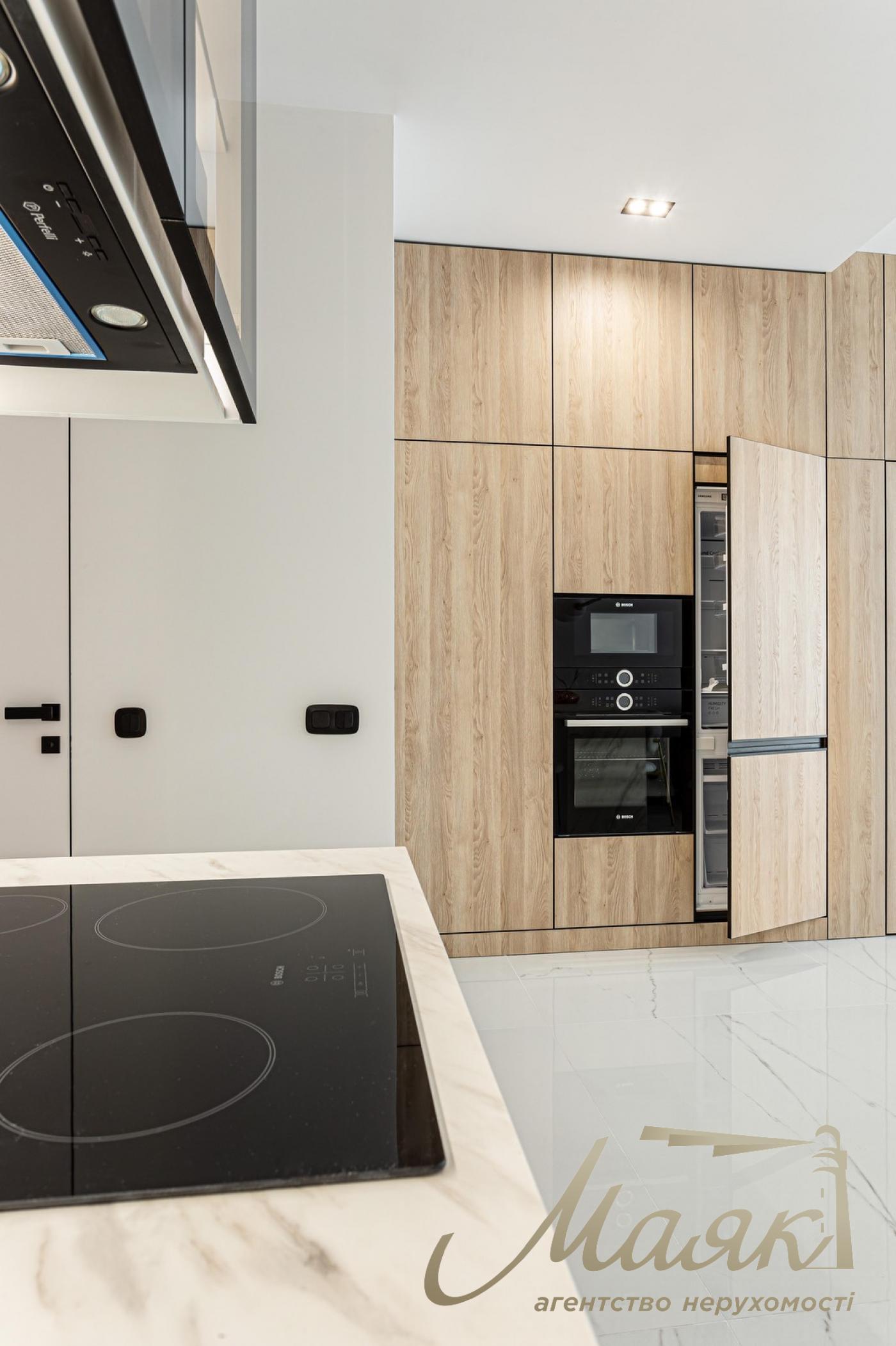 Продаж 2-кімнатної квартири ЖК Бульвар Фонтанів