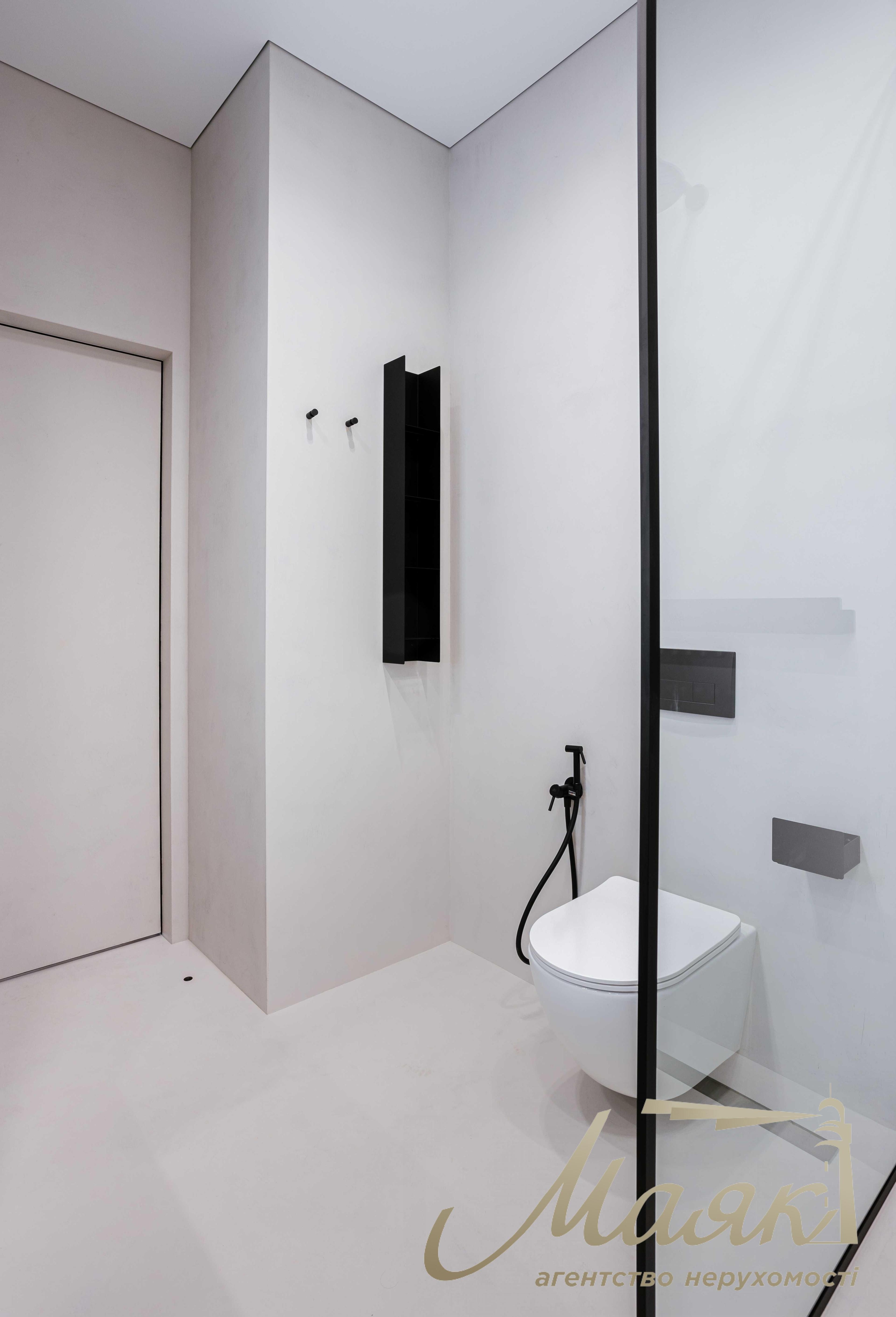 For sale apartment 51,17 m² with a view of the sunset in the Business Class Residential Complex "UNIT Home" Shevchenko district