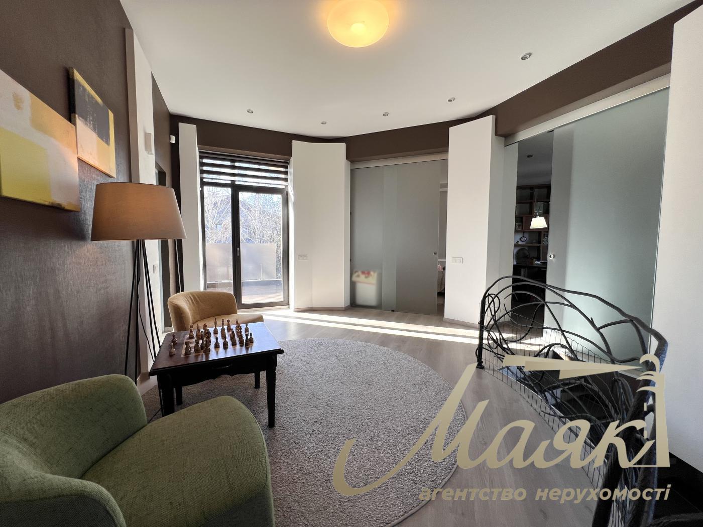 Оренда будинку 220м², Сірецький Гай, стм. Сірець, Шевченківський район, Київ