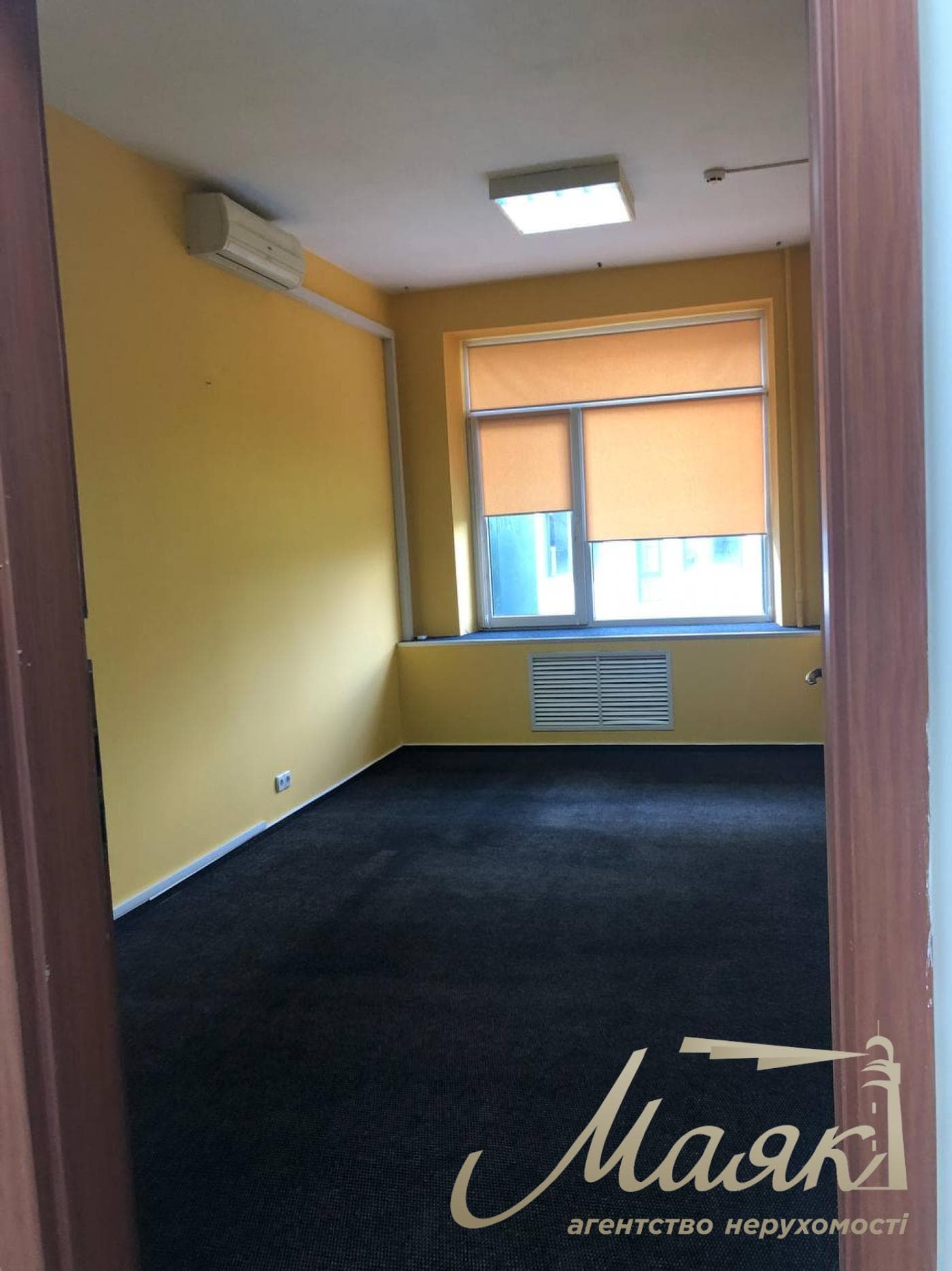 Оренда офісу площею 220 м² у бізнес-центрі «Бастіон», вул. Болсуновська, Печерськ, Центр
