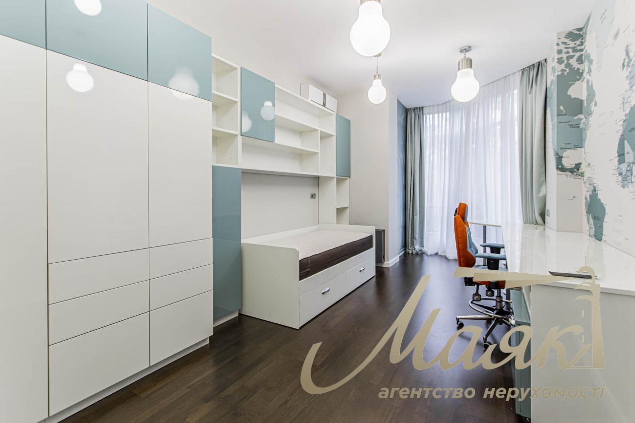 Продаж квартири в ЖК PecherSKY