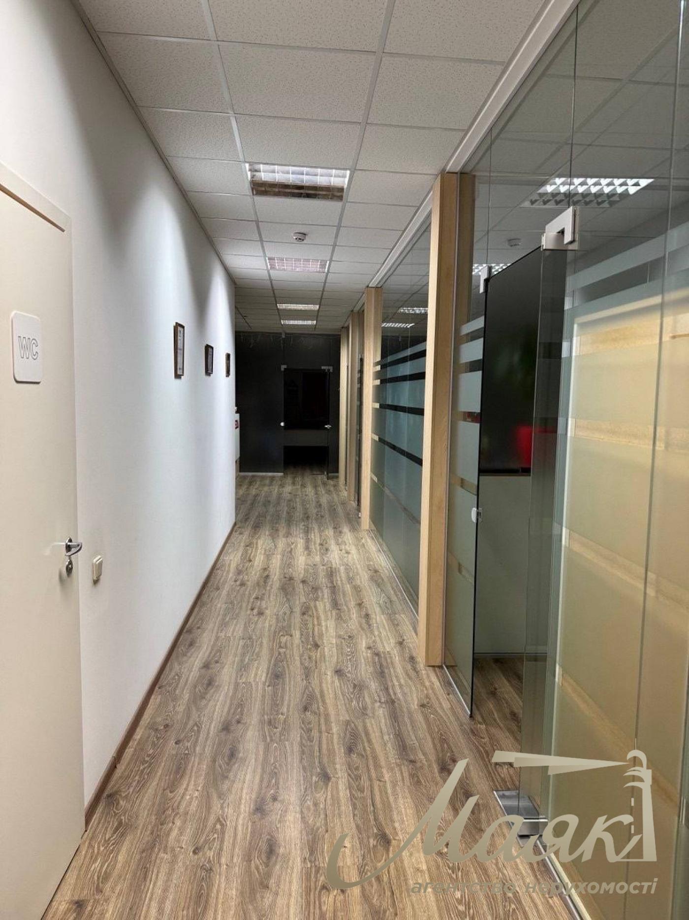 Оренда фасадної будівлі 656м2 за адресою вул. Садова, Софіївській Борщагівці