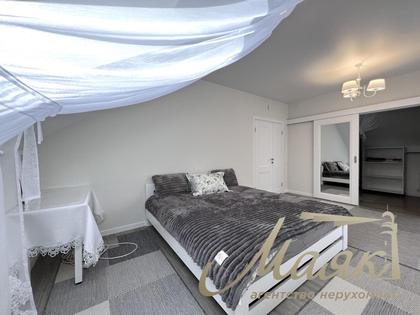 Rent 3-storey house 177m2, s.Skibin, Brovarsky district