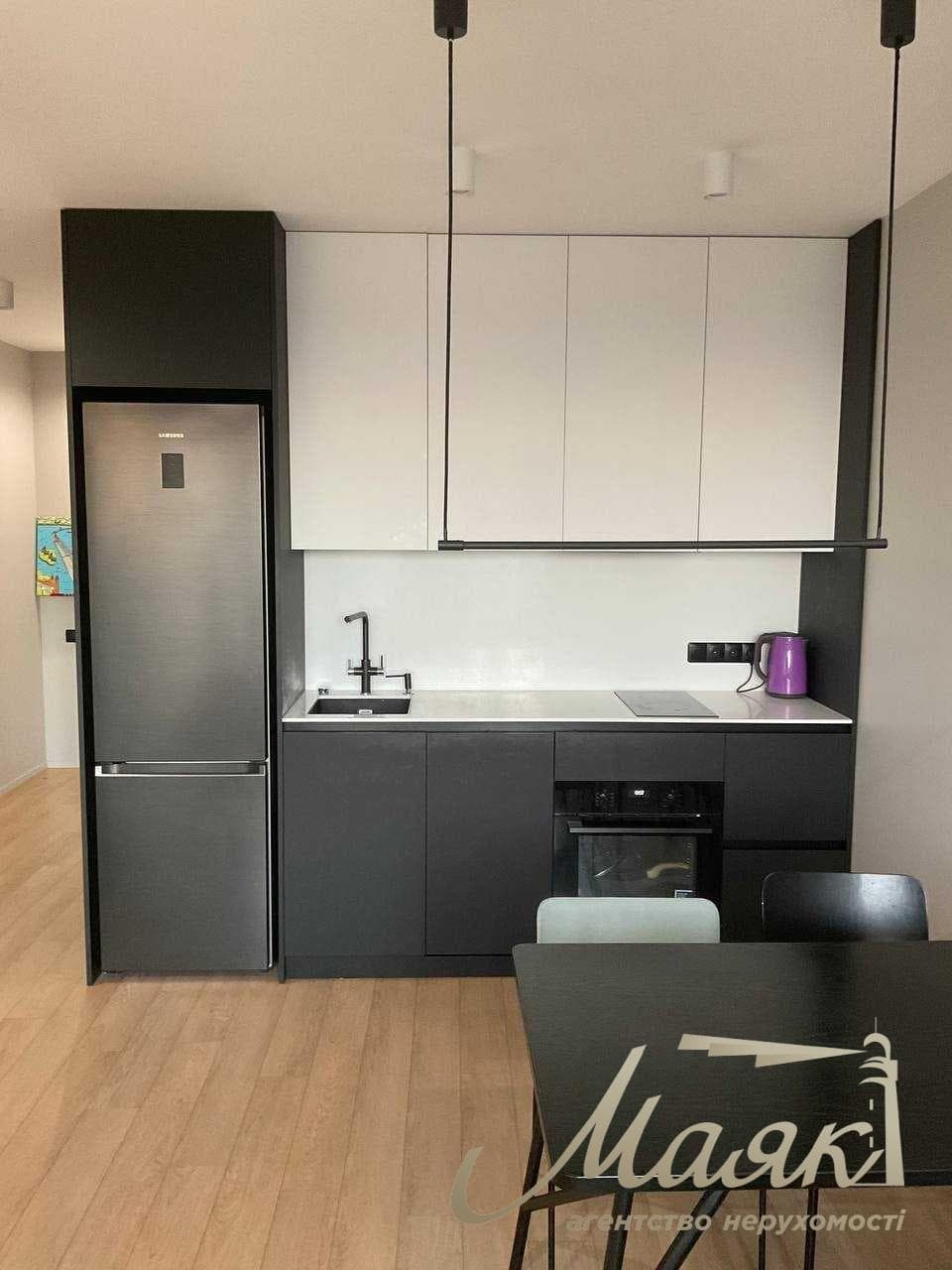 Продаж 2-кімнатної квартири з ремонтом, ЖК Seven (Севен), Осокорки