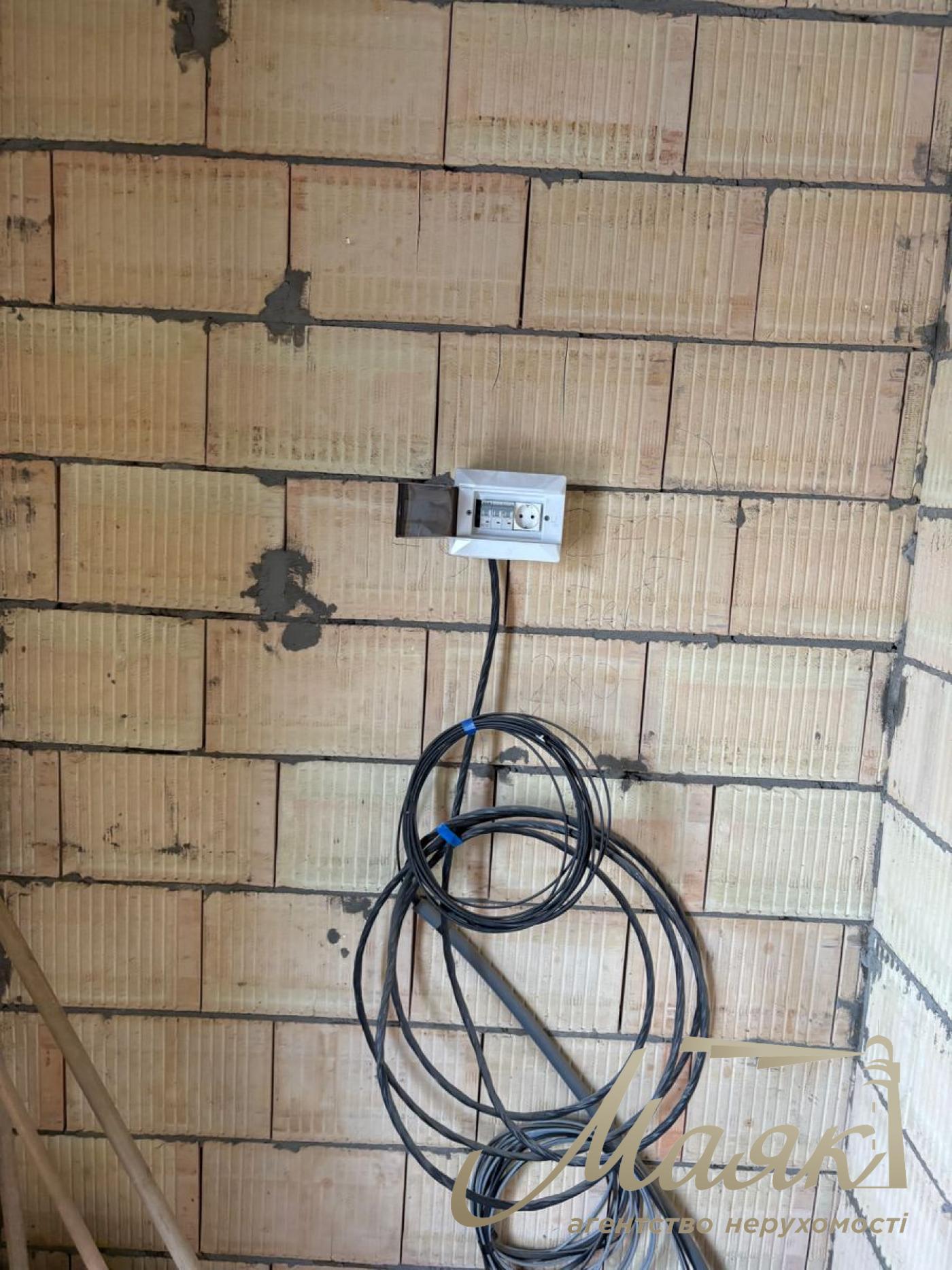 Продаж двоповерхового будинку 118м2 у с.Шевченкове, 15 хвилин до метро Житомирська