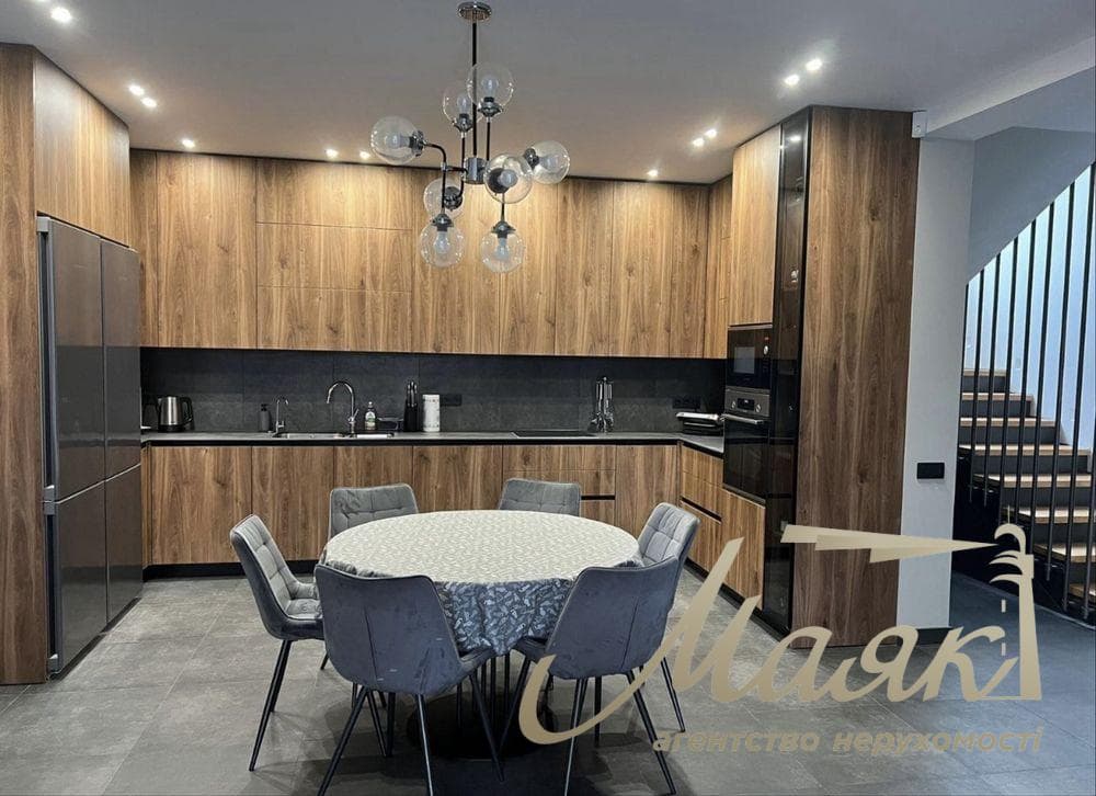 For sale 2-storey house 143m2, Bogatyrska street, Obolonsky district