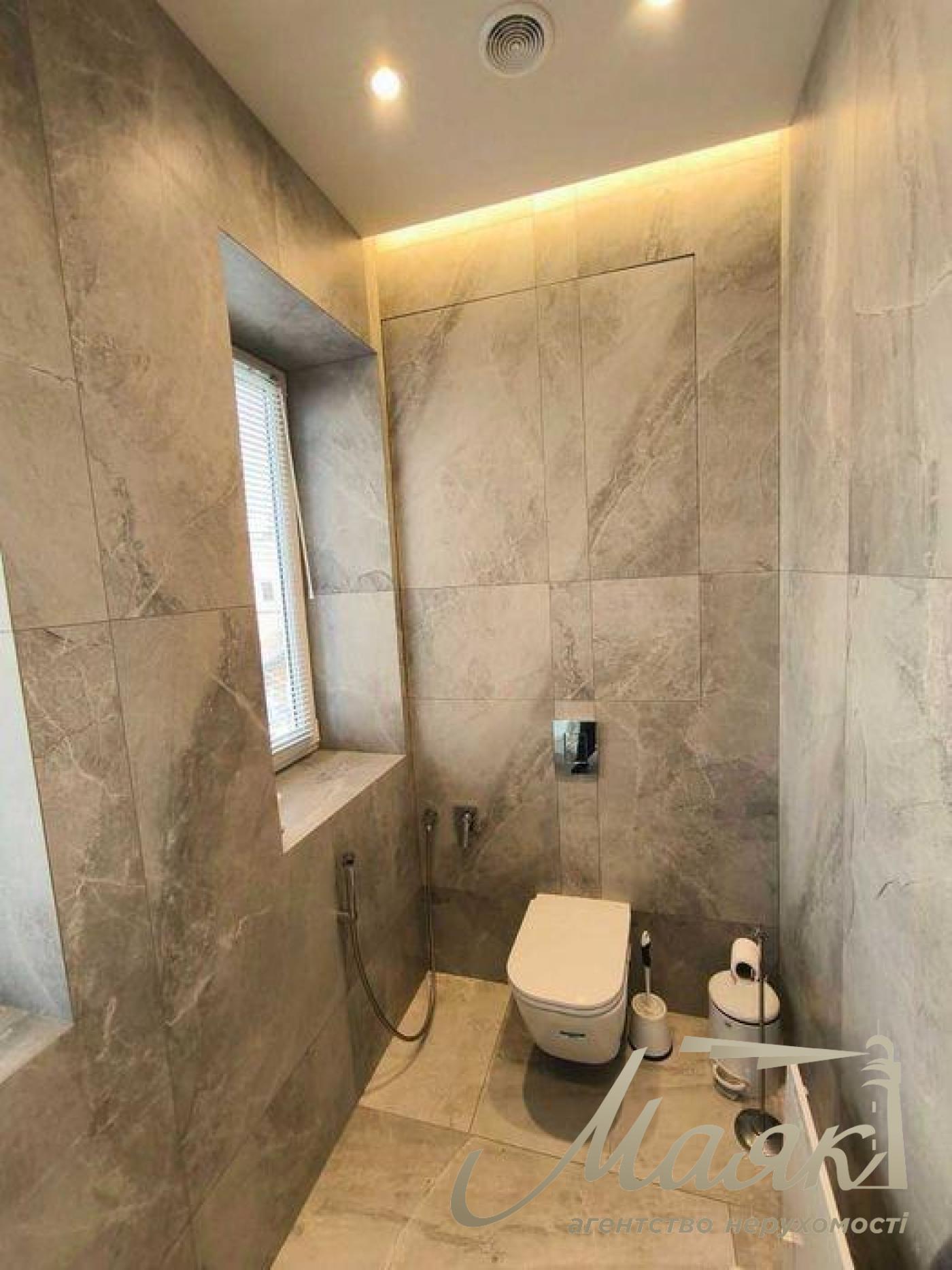 Office for rent 95 sq.m. Pechersk, Center