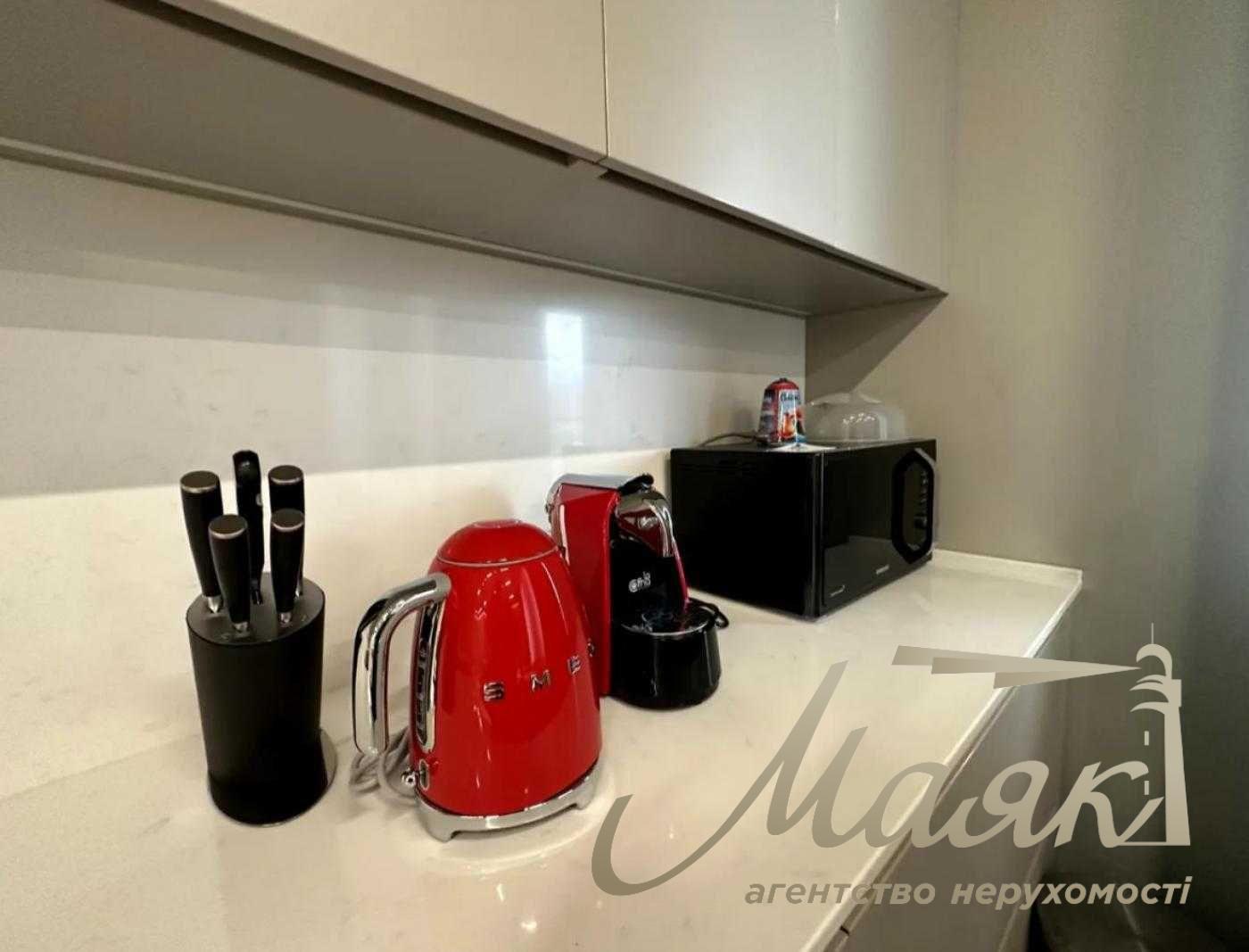 Продажа 2-комнатной квартиры 45м2  в ЖК «Французский квартал 2», Центр Киева, ул. Джона Маккейна, 3А, Печерский район.