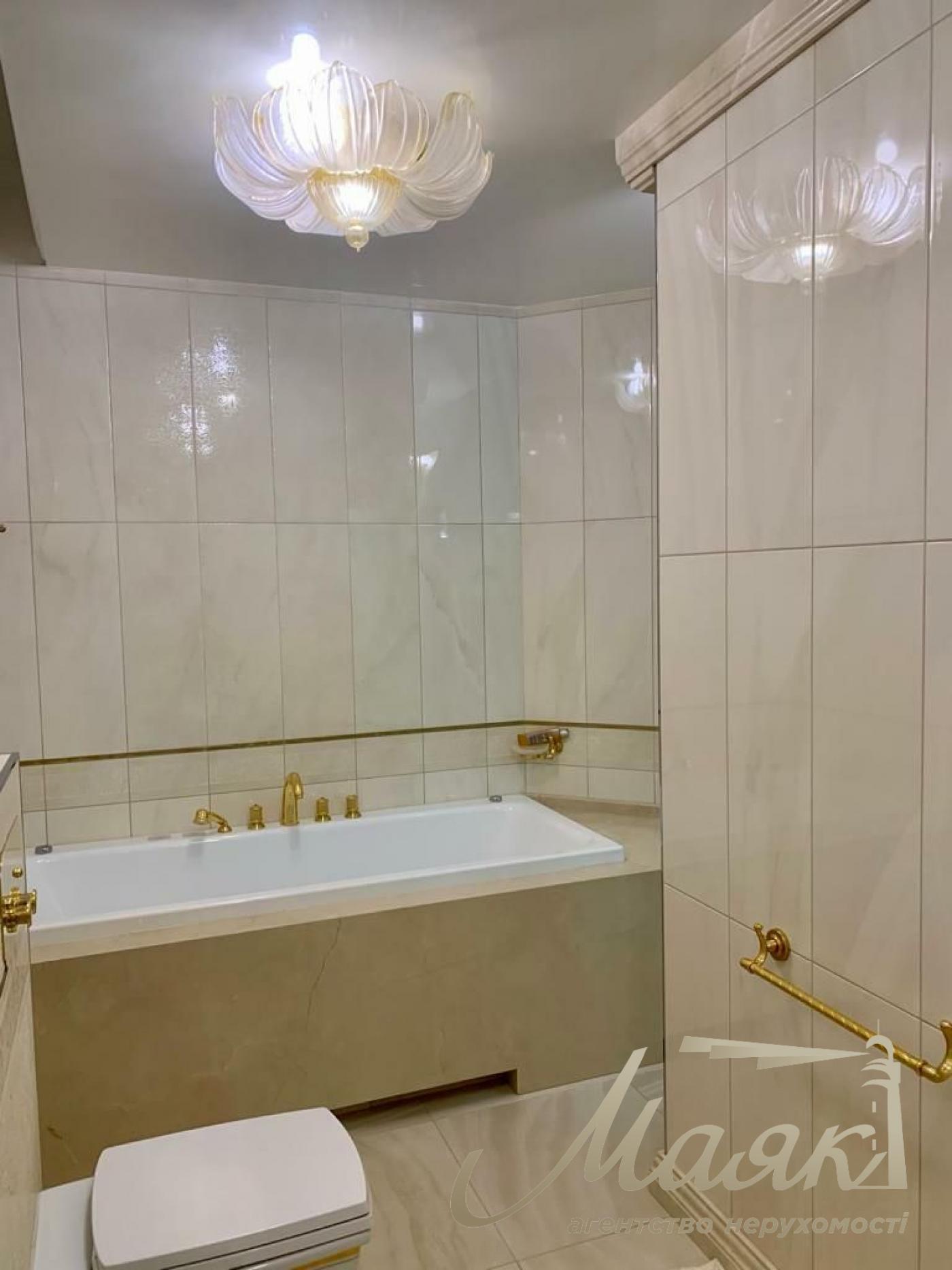 Продаж 4к квартири бульвар Лесі Українки, Печерськ