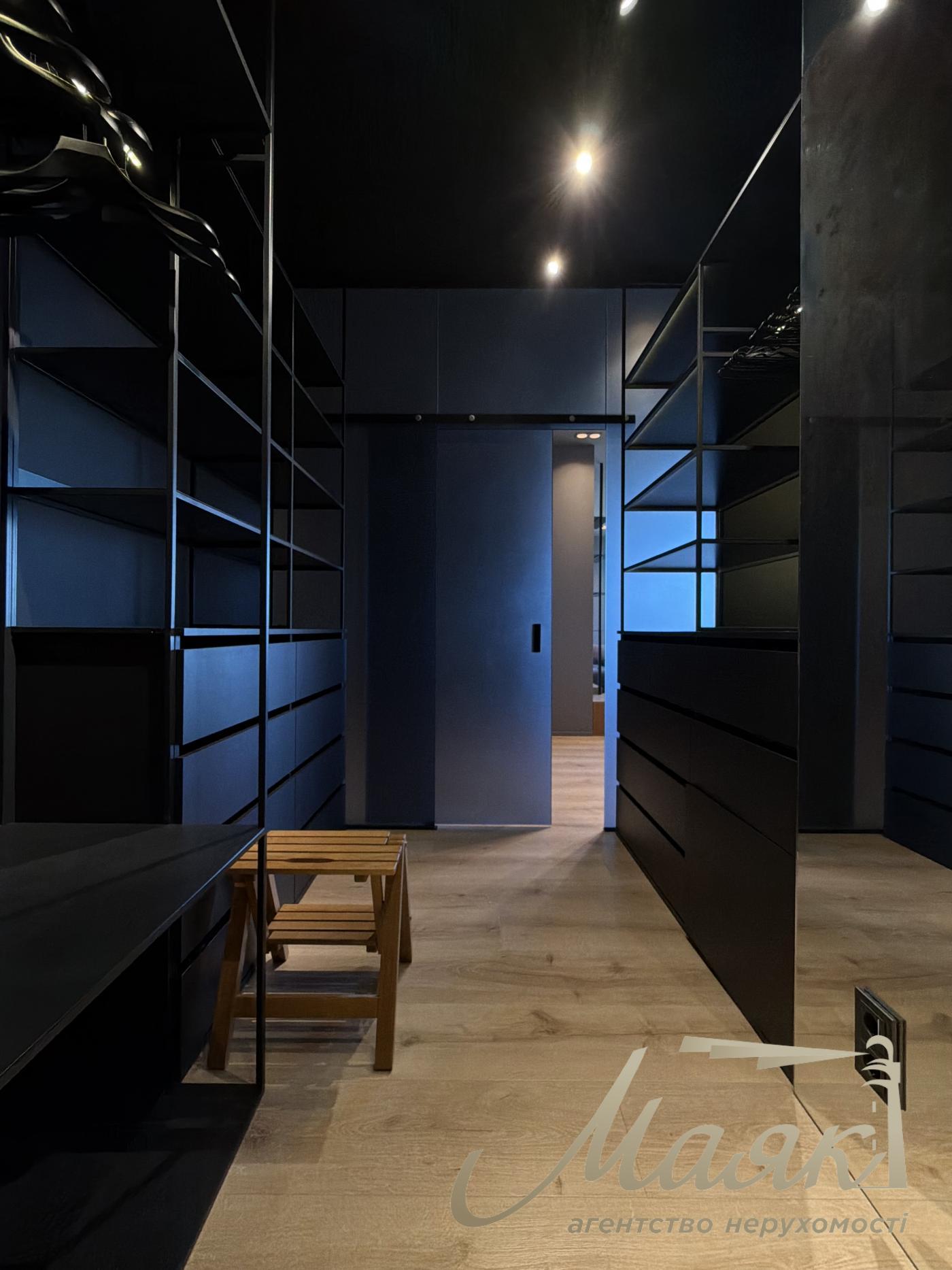 Оренда 3-х кімнатної квартири 130 кв.м. на вул.Преображенська 8Б