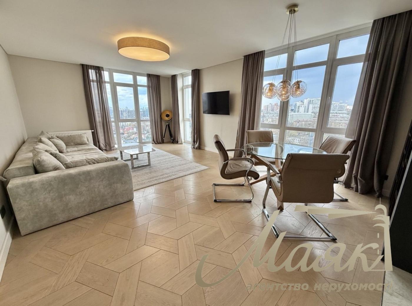 Аренда 1к 80м квартиры в ЖК Подвисоцкий, Печерский район