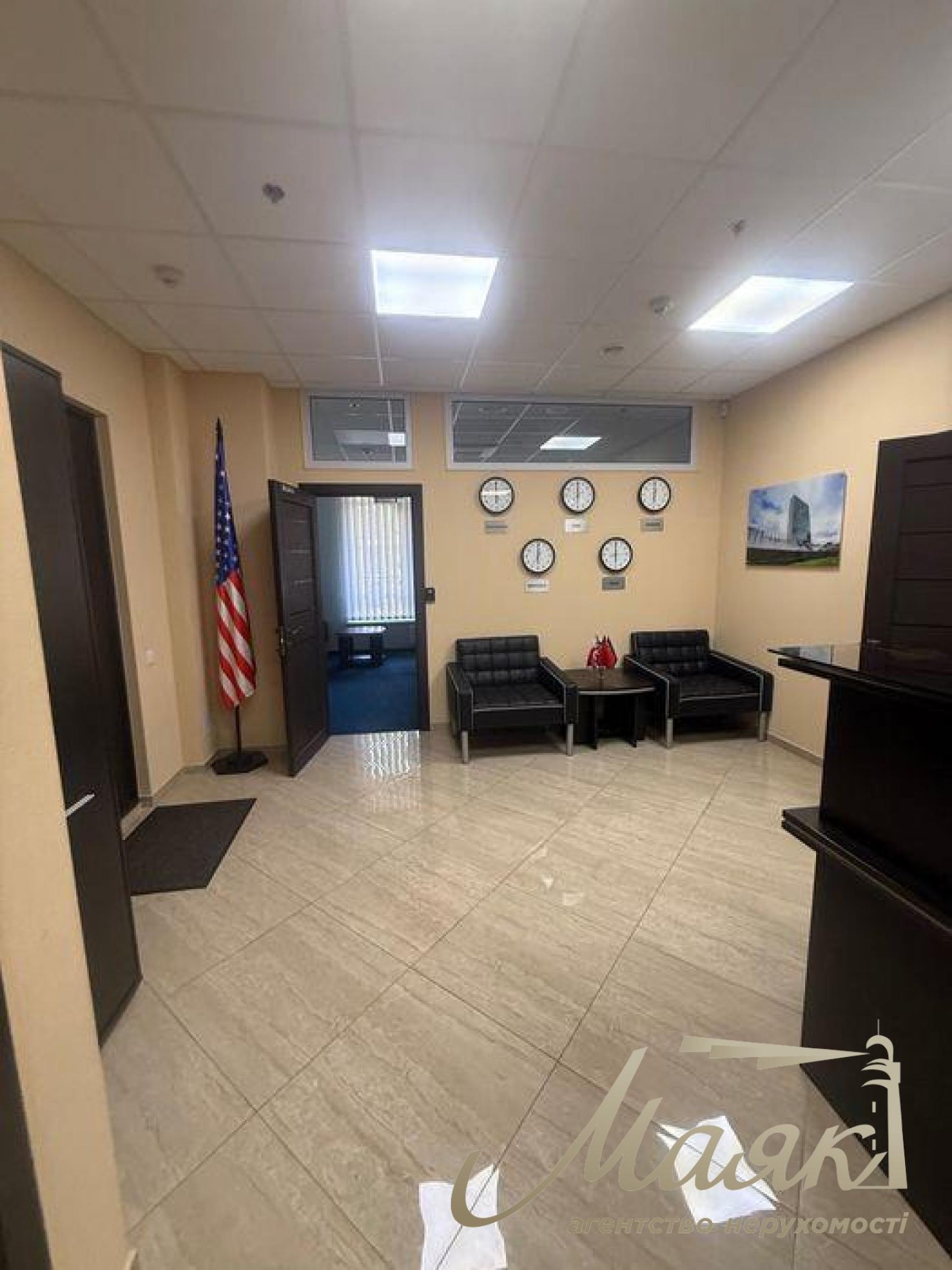 Оренда офісу 510 м.кв. вул. Грушевського, Центр