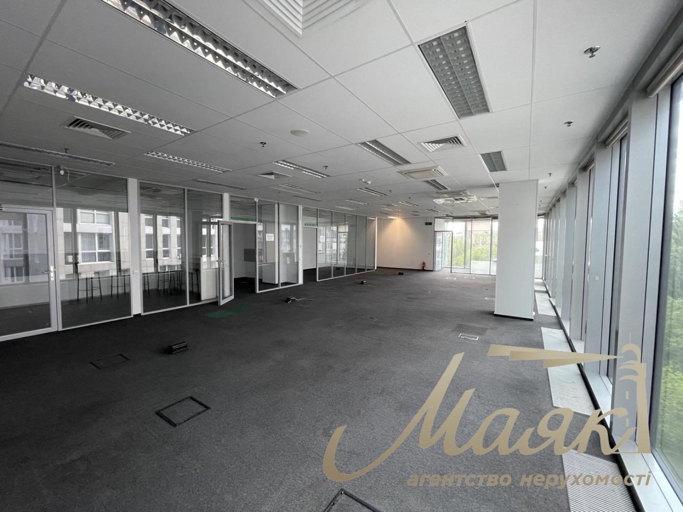 Office rent 715m2 in the center, st. Leipzigskaya, Pechersk