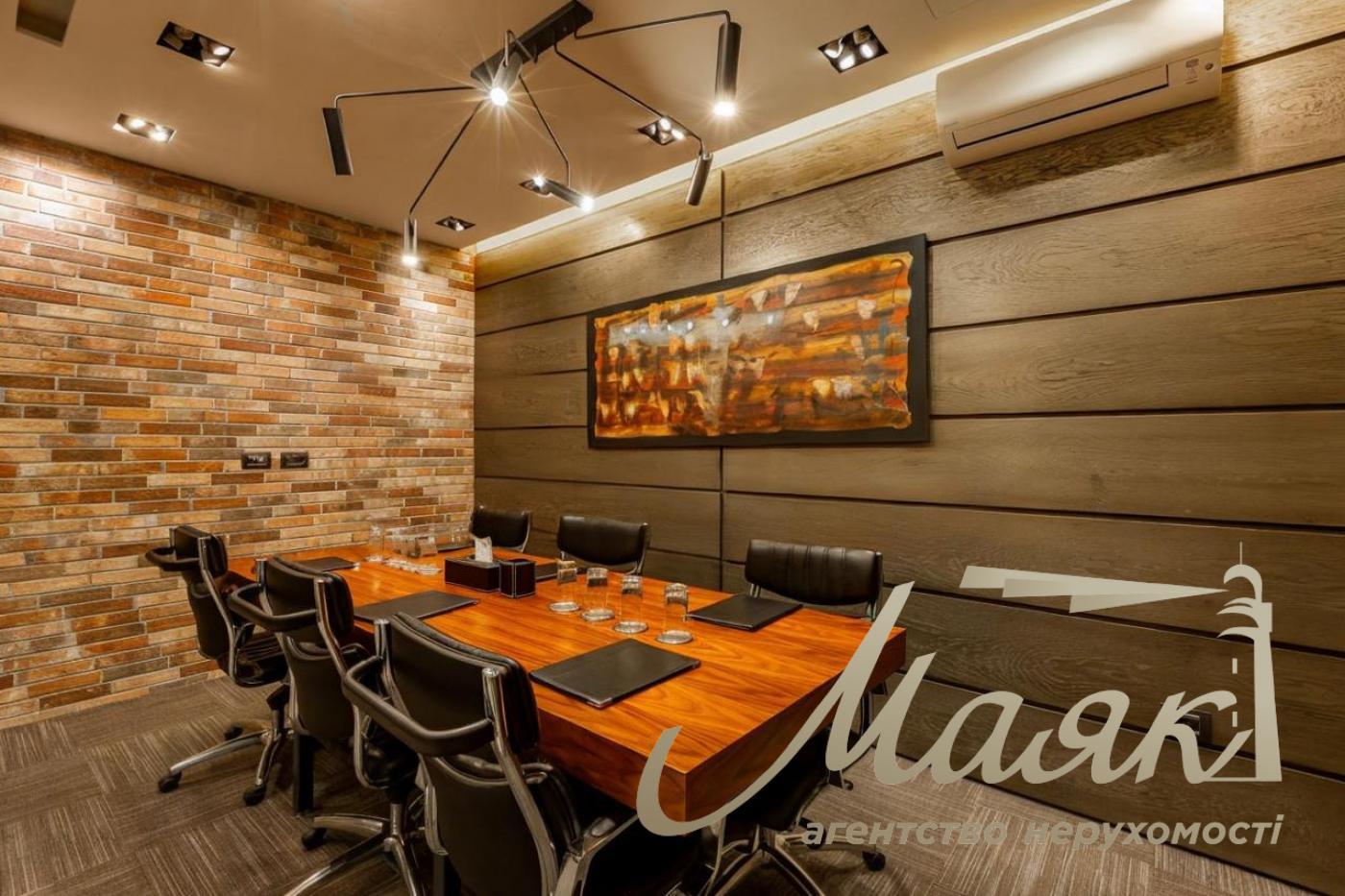 Оренда офісу БЦ Carnegie Tower, Кловський узвіз