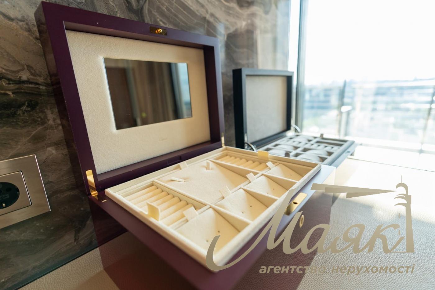 Rent 4 room apartment in LCD LCD Tetris Hall, Delovaya street, Pechersk, Kiev