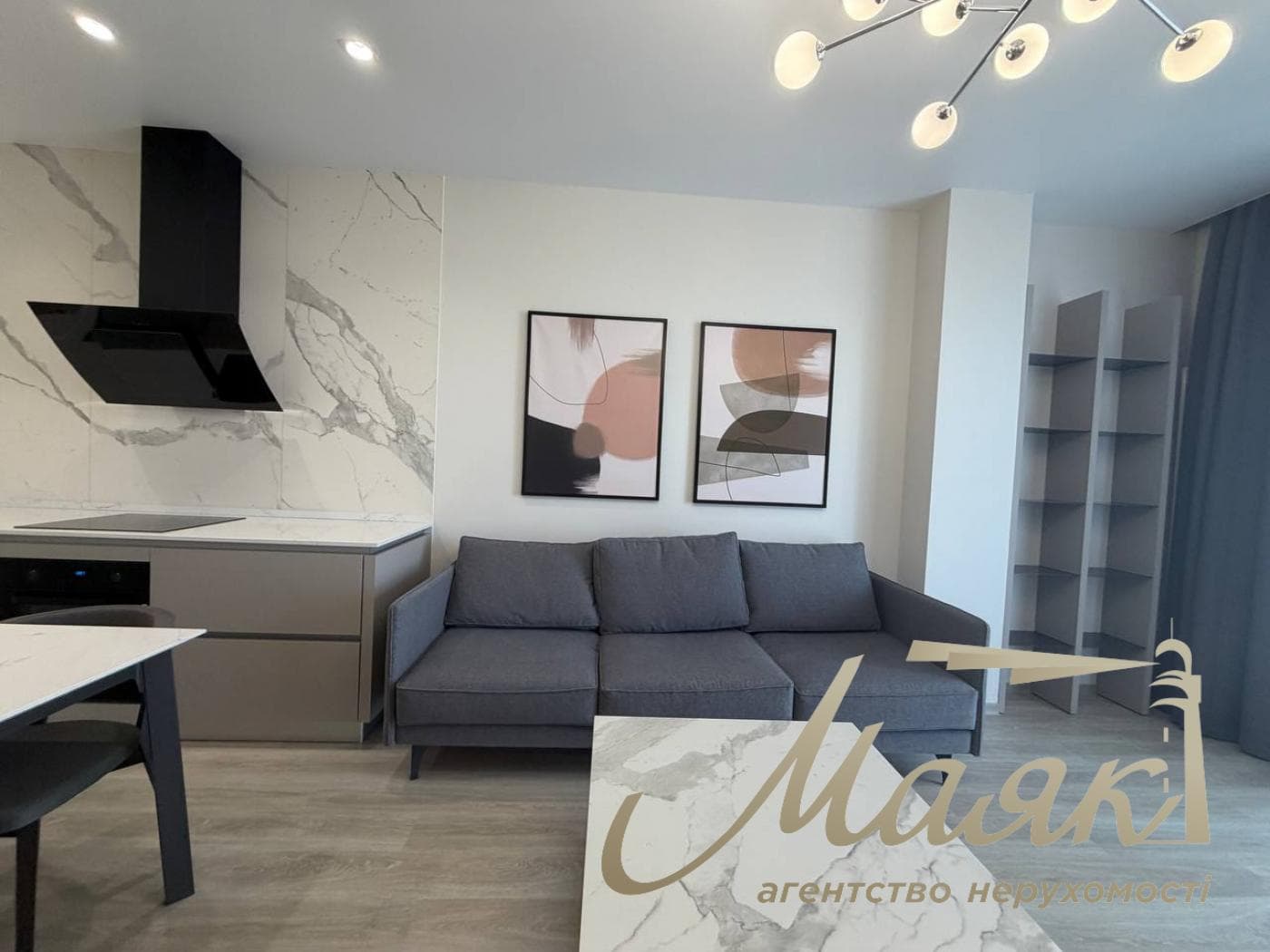 4-room apartment for rent in the Atlantic Residences complex, 118 Antonovycha St., Downtown.