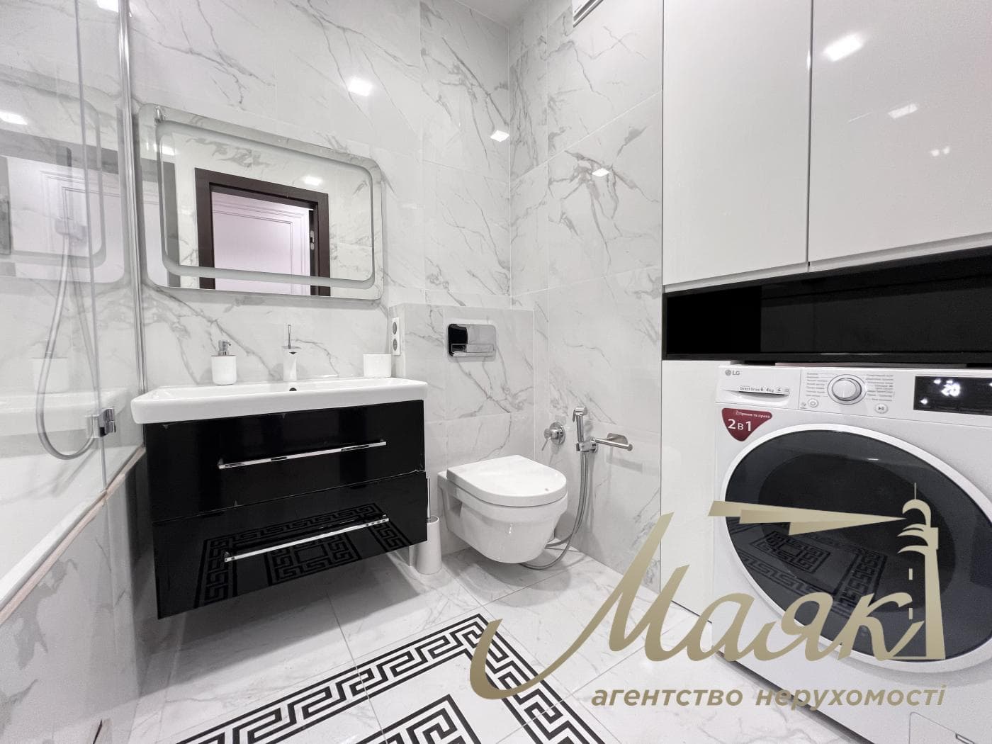 Rent 2-bedroom apartment in LCD "French Quarter 2", 63m², Predslavynska street, 55-A, Kiev