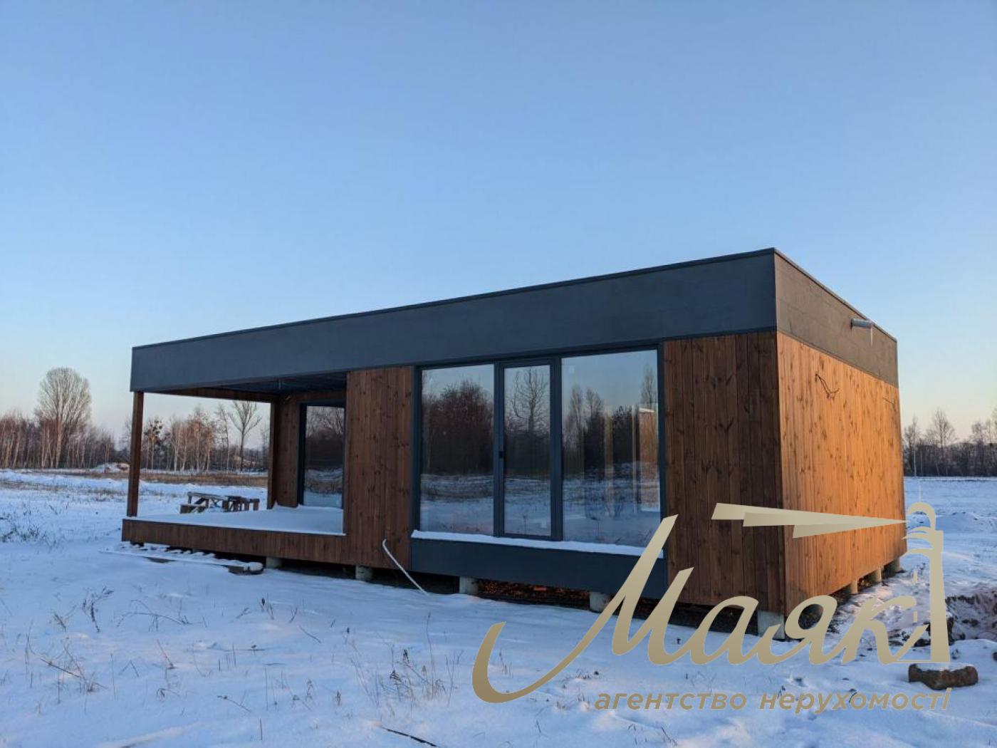 Sale of a country house 76 sq.m. Plot 6 acres. Vishnevoe, Nemeshaevo village. Near the lake.