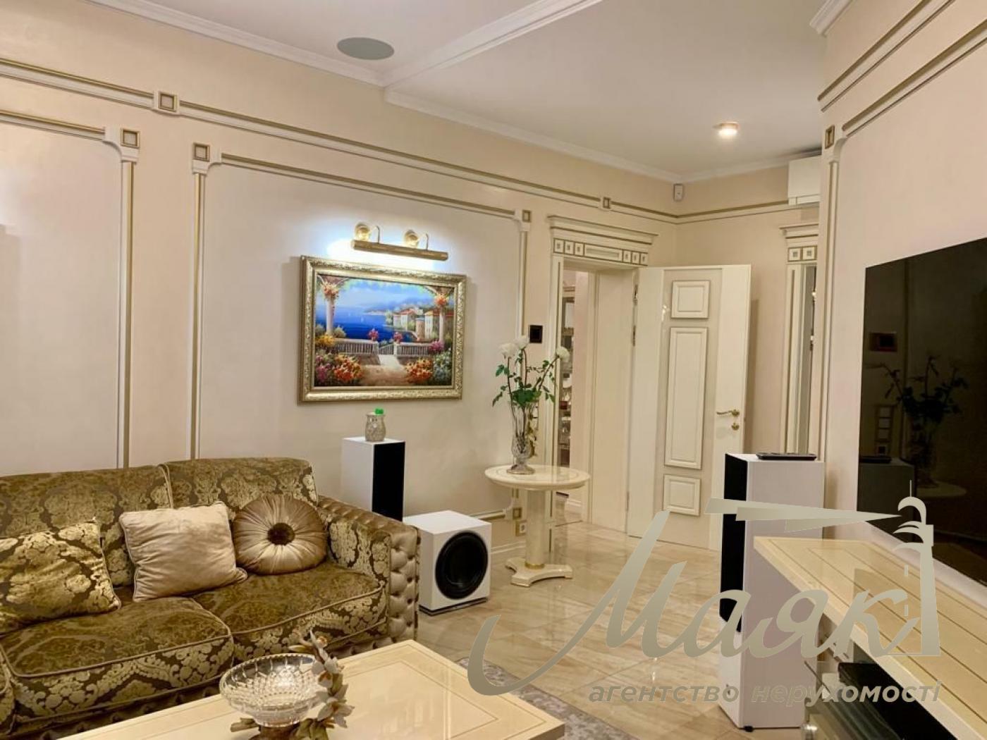 Продаж 4к квартири бульвар Лесі Українки, Печерськ